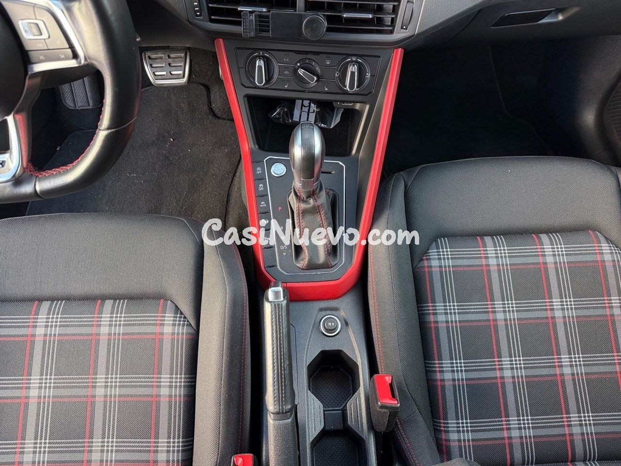 Volkswagen Polo GTI 2.0 TSI - foto 13