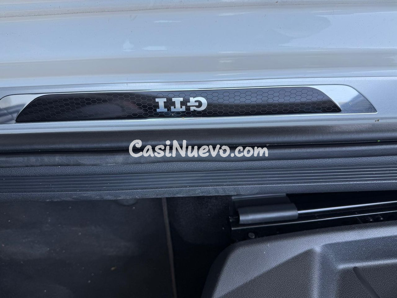 Volkswagen Polo GTI 2.0 TSI - foto 26