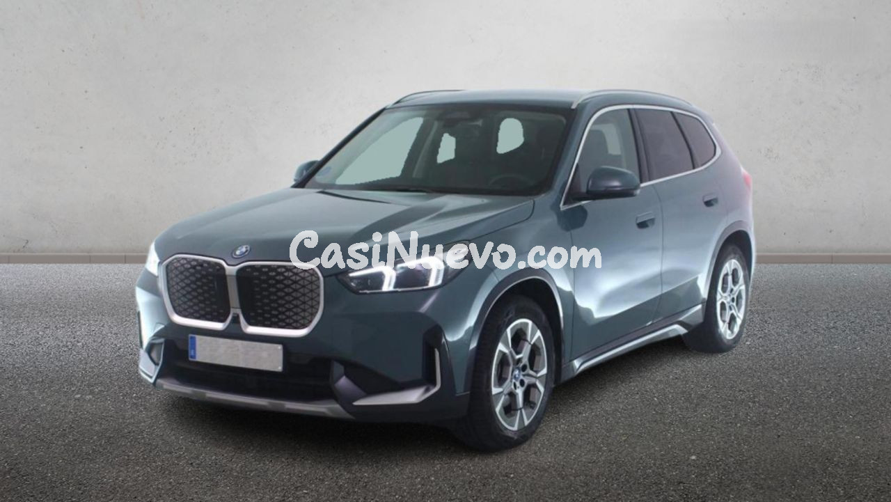 BMW iX1 20 eDrive xLine