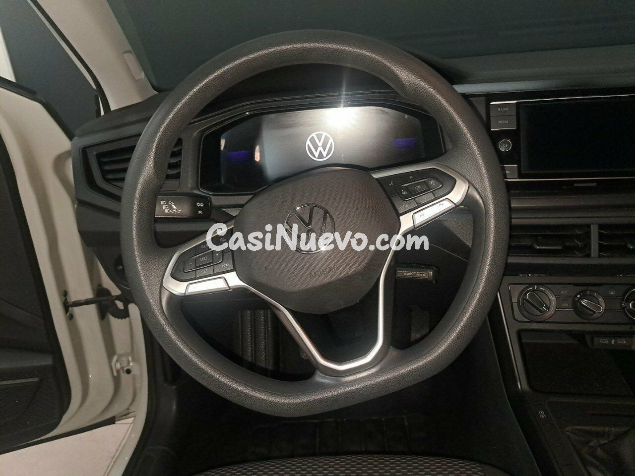 Volkswagen Taigo Life 1.0 TSI 70kW (95CV) - foto 11