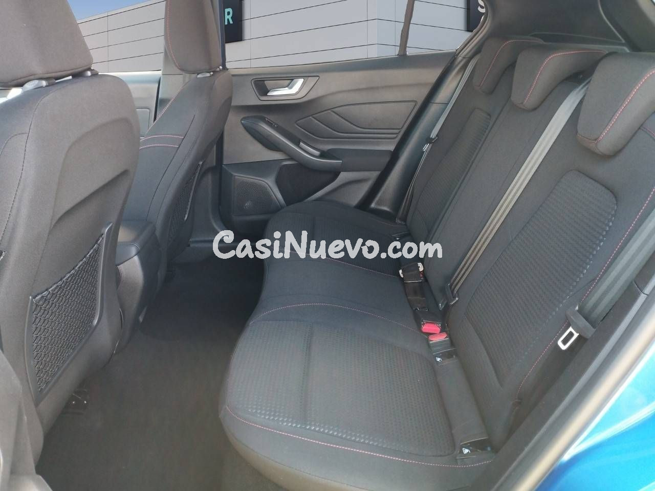 Ford Focus 1.0 Ecoboost 92kW ST-Line - foto 12