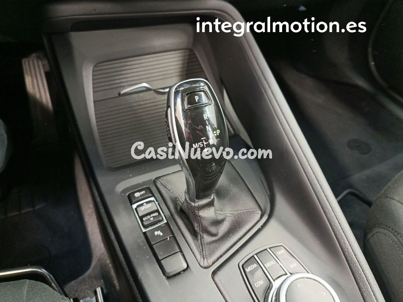 BMW X1 sDrive18d - foto 11