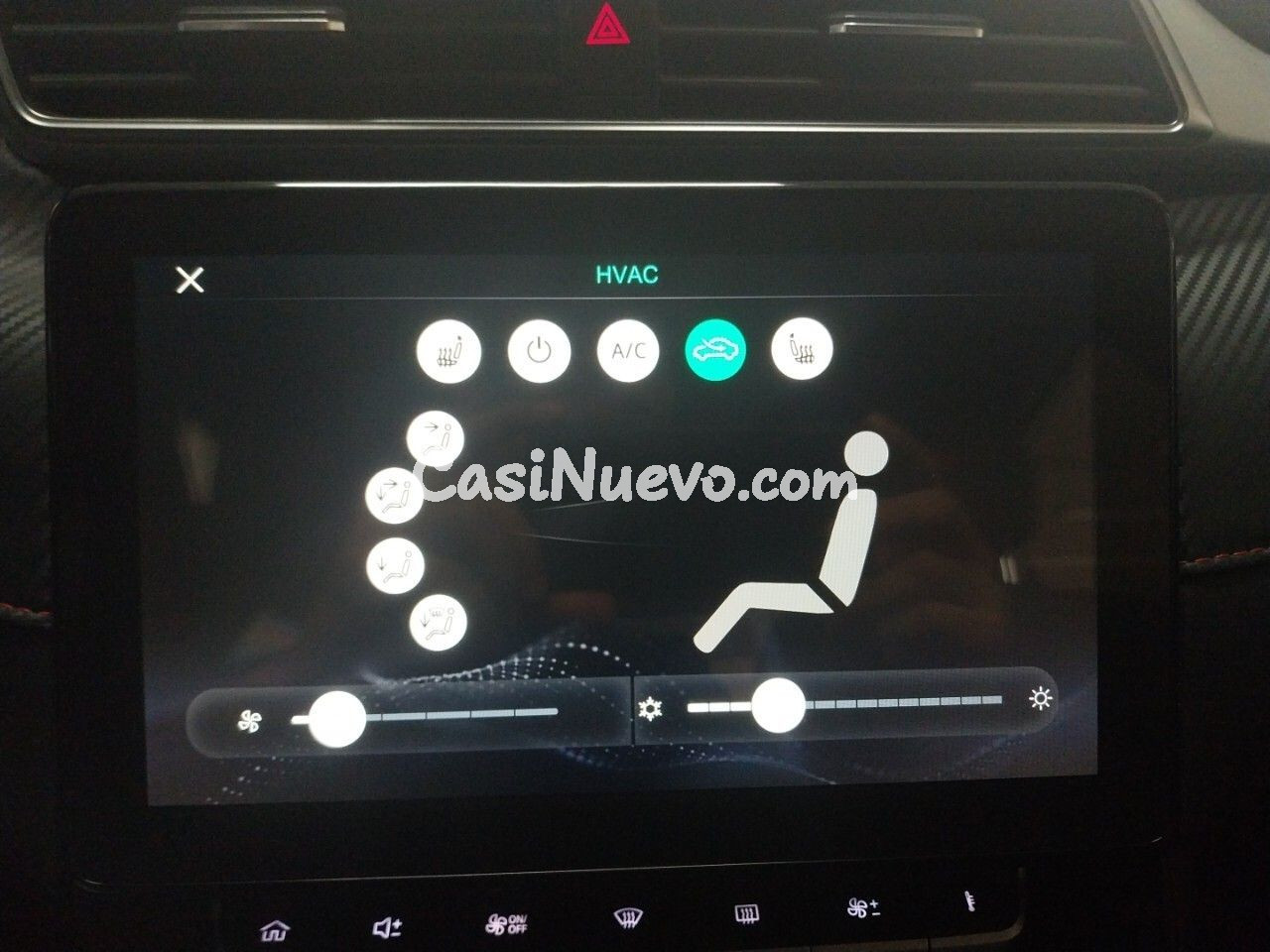 MG ZS 1.5 Luxury - foto 16