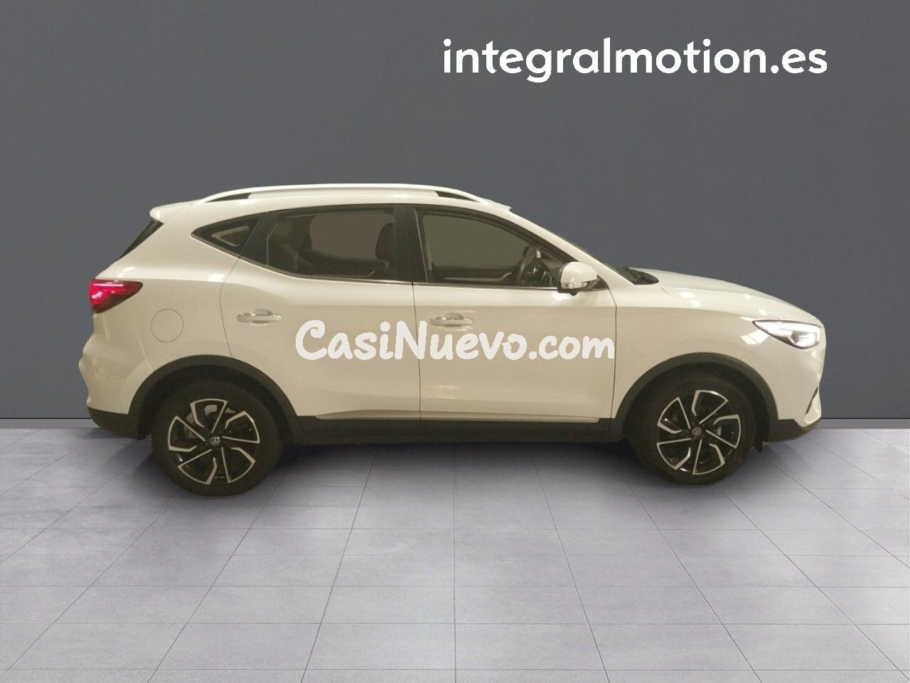 MG ZS 1.5 Luxury - foto 25