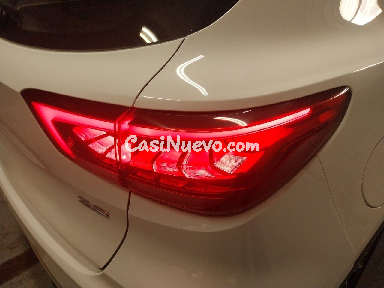 MG ZS 1.5 Luxury - foto 27