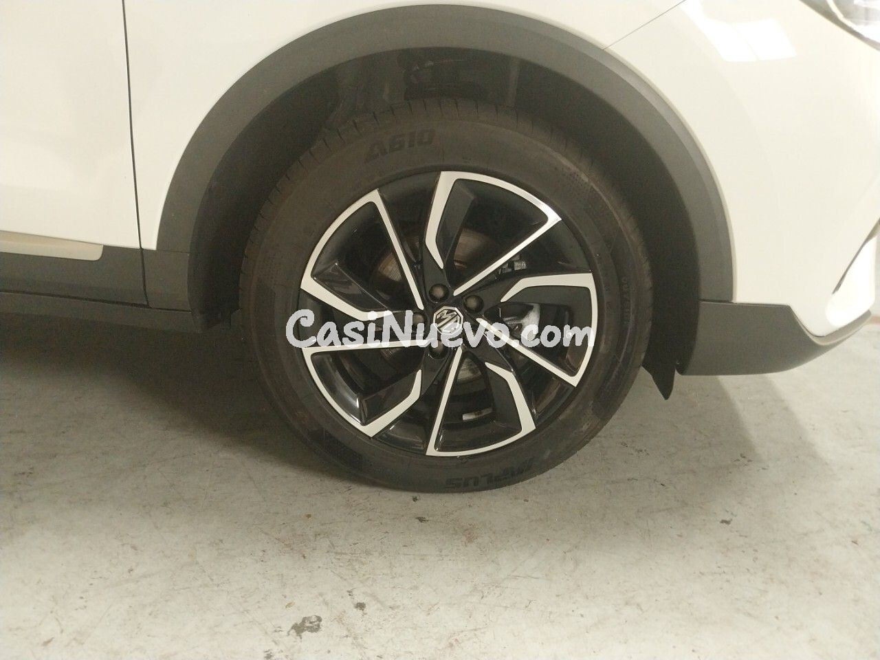 MG ZS 1.5 Luxury - foto 28