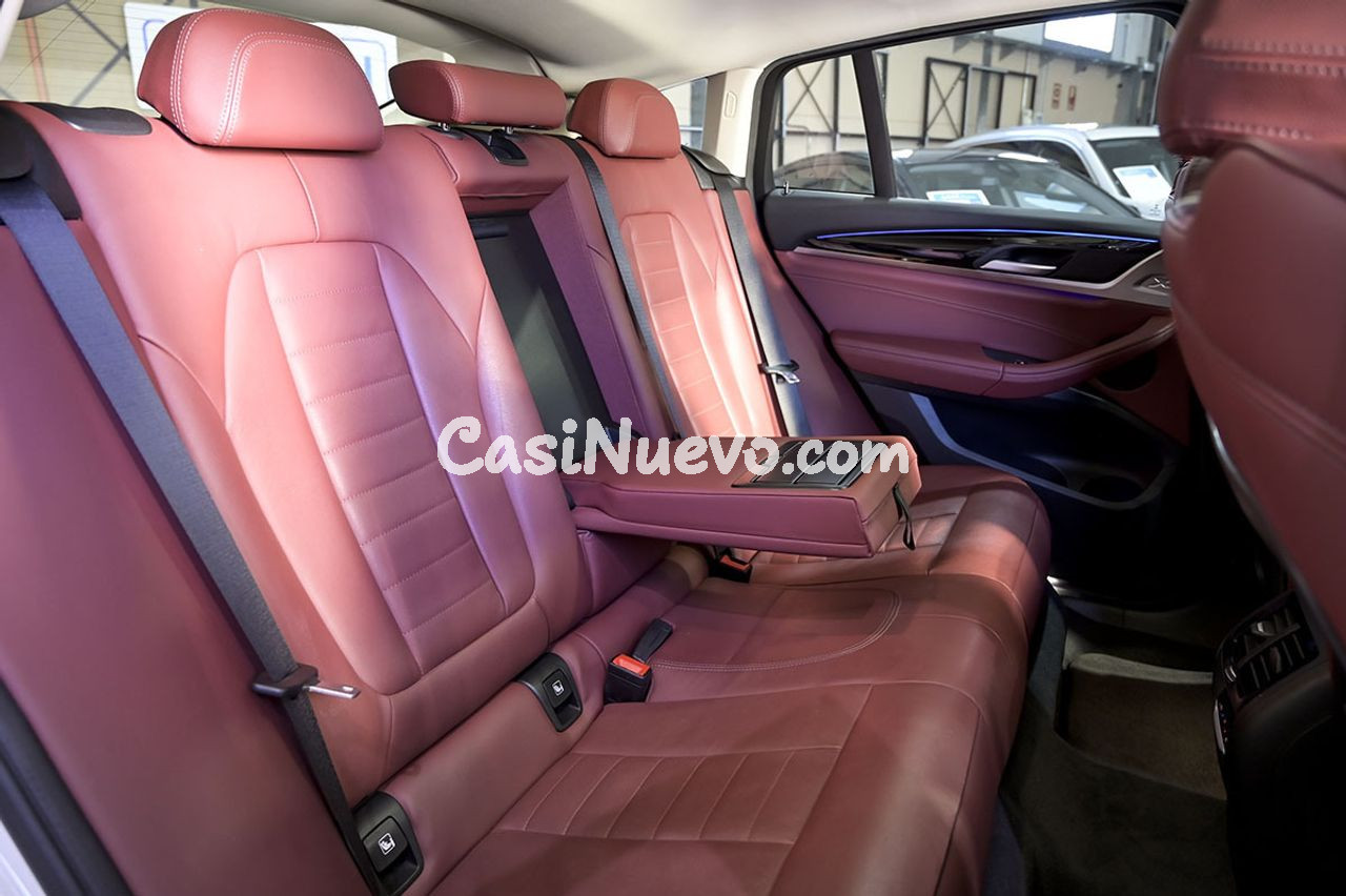 BMW X4 xDrive20d xLine - foto 17