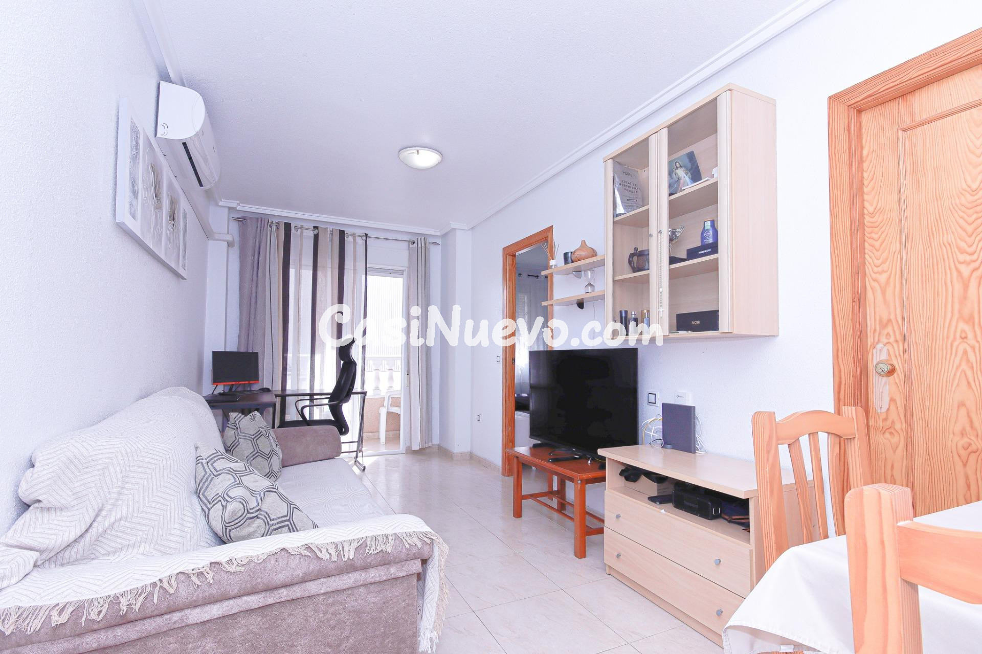 SE ALQUILA POR LARGA TEMPORADA APARTAMENTO DE 2 DORMITORIOS  - foto 4