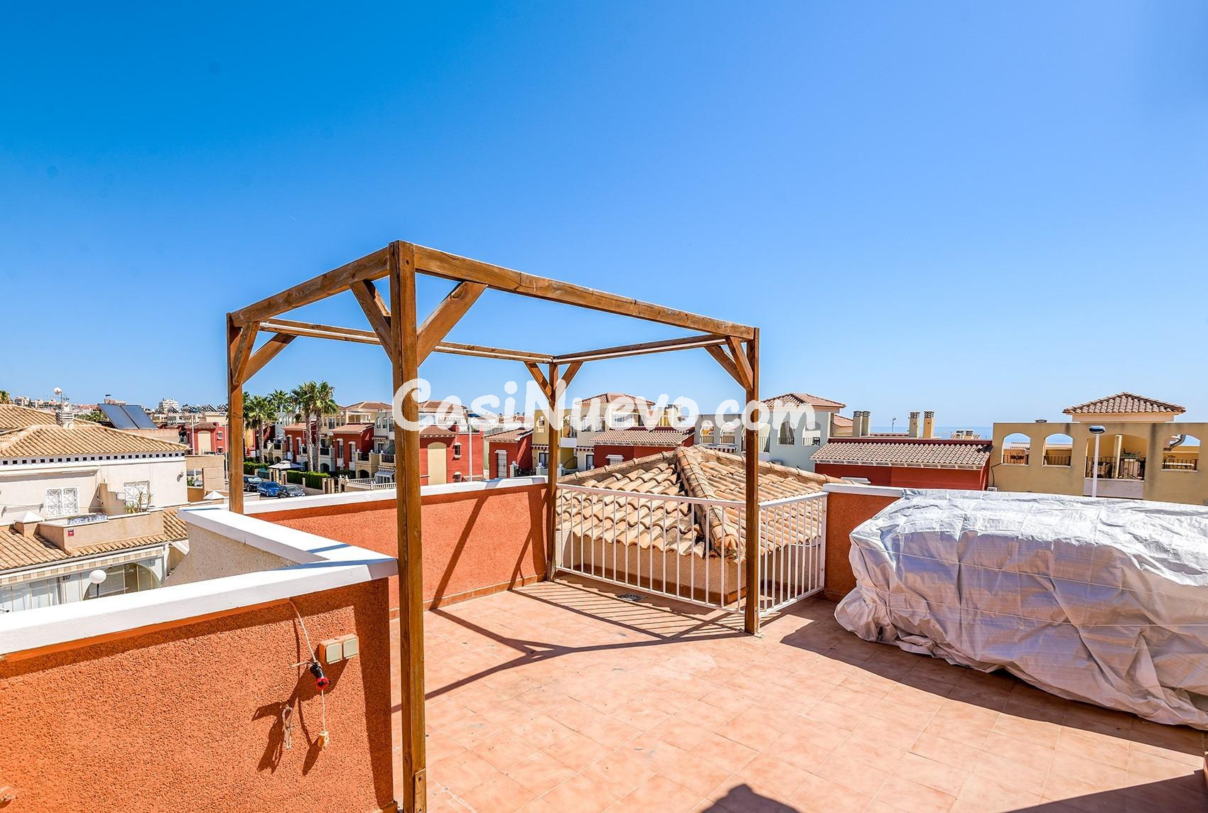 Bungalow de 2 dormitorios 1 baño en Aguas Nuevas, Torrevieja - foto 24