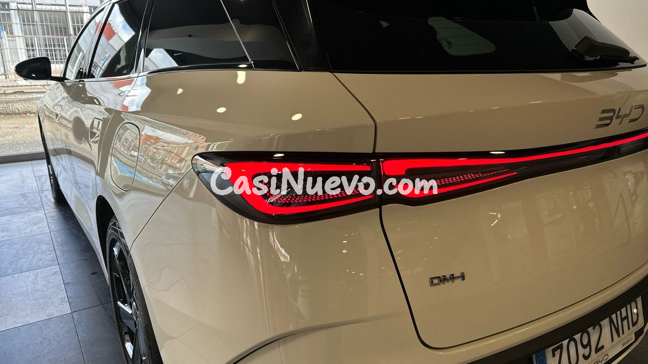 BYD Seal 6 DM-i 1.5 DM-I COMFORT LITE 212 5P - foto 19