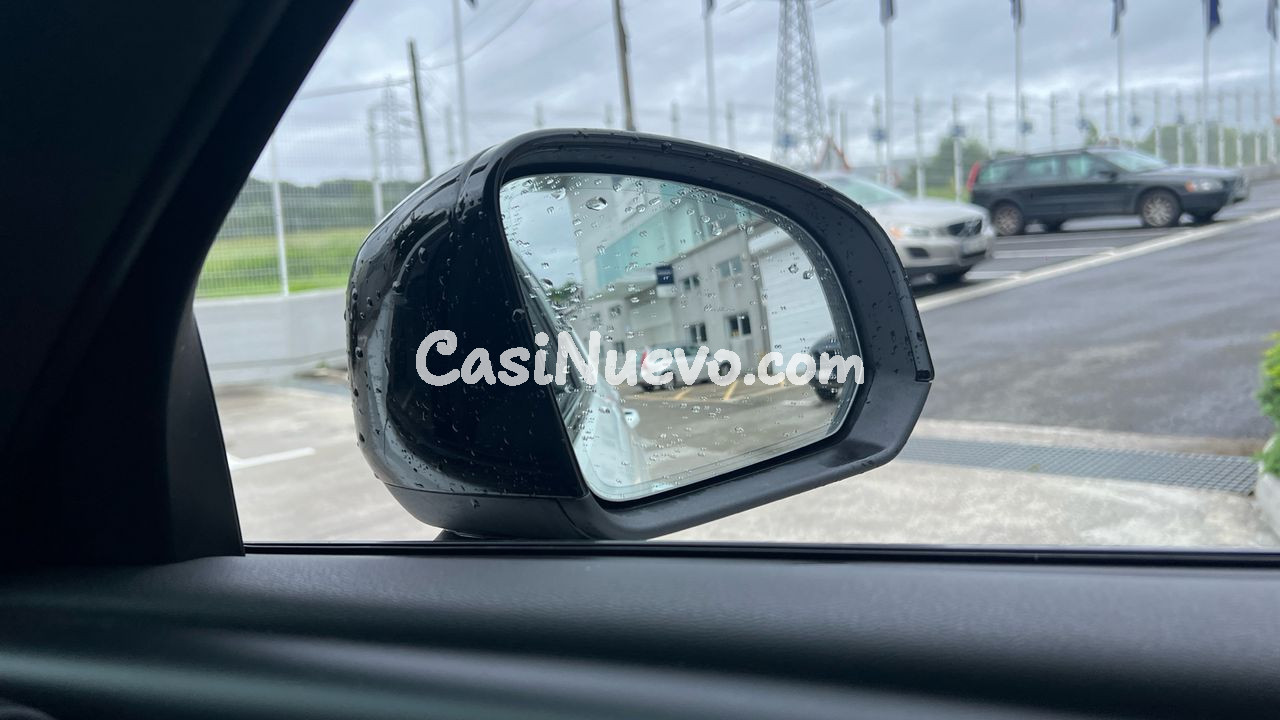 Volvo XC40 todoterreno 2.0 B3 MHEV PLUS DARK DCT 5P - foto 19