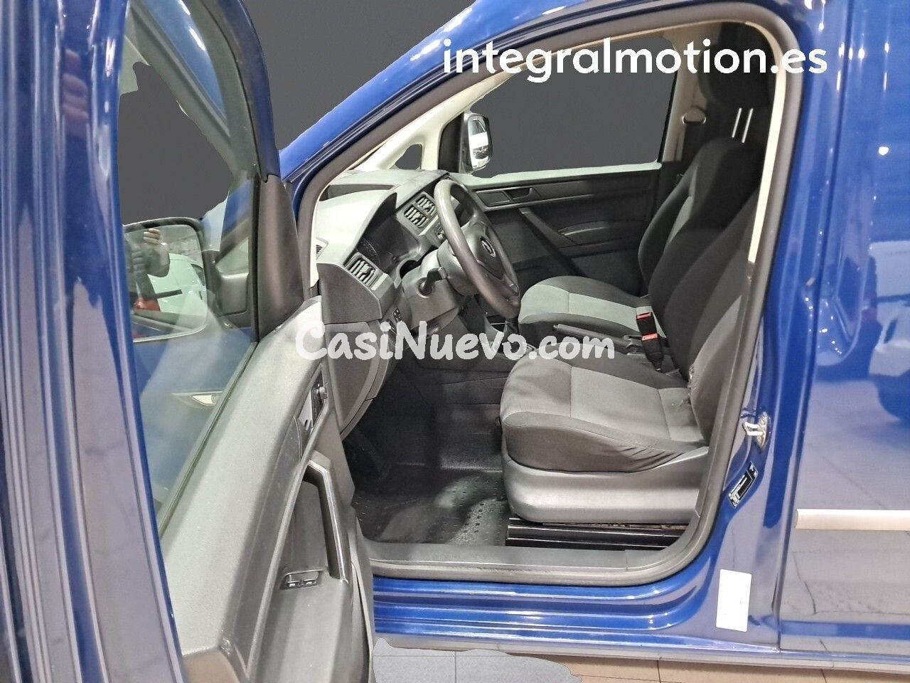 Volkswagen Caddy Profesional Maxi Furgón 2.0 TDI 102CV - foto 7