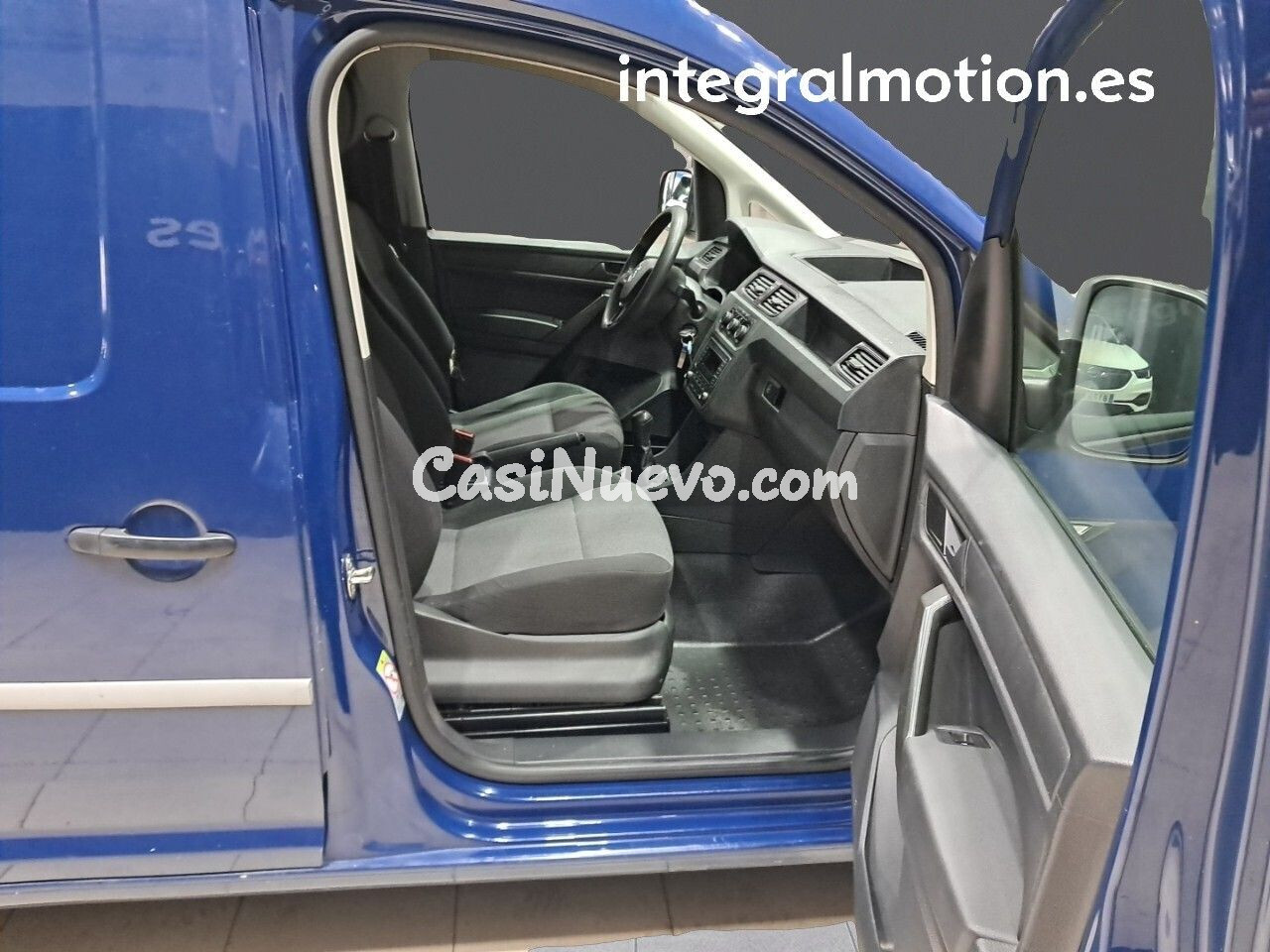 Volkswagen Caddy Profesional Maxi Furgón 2.0 TDI 102CV - foto 10