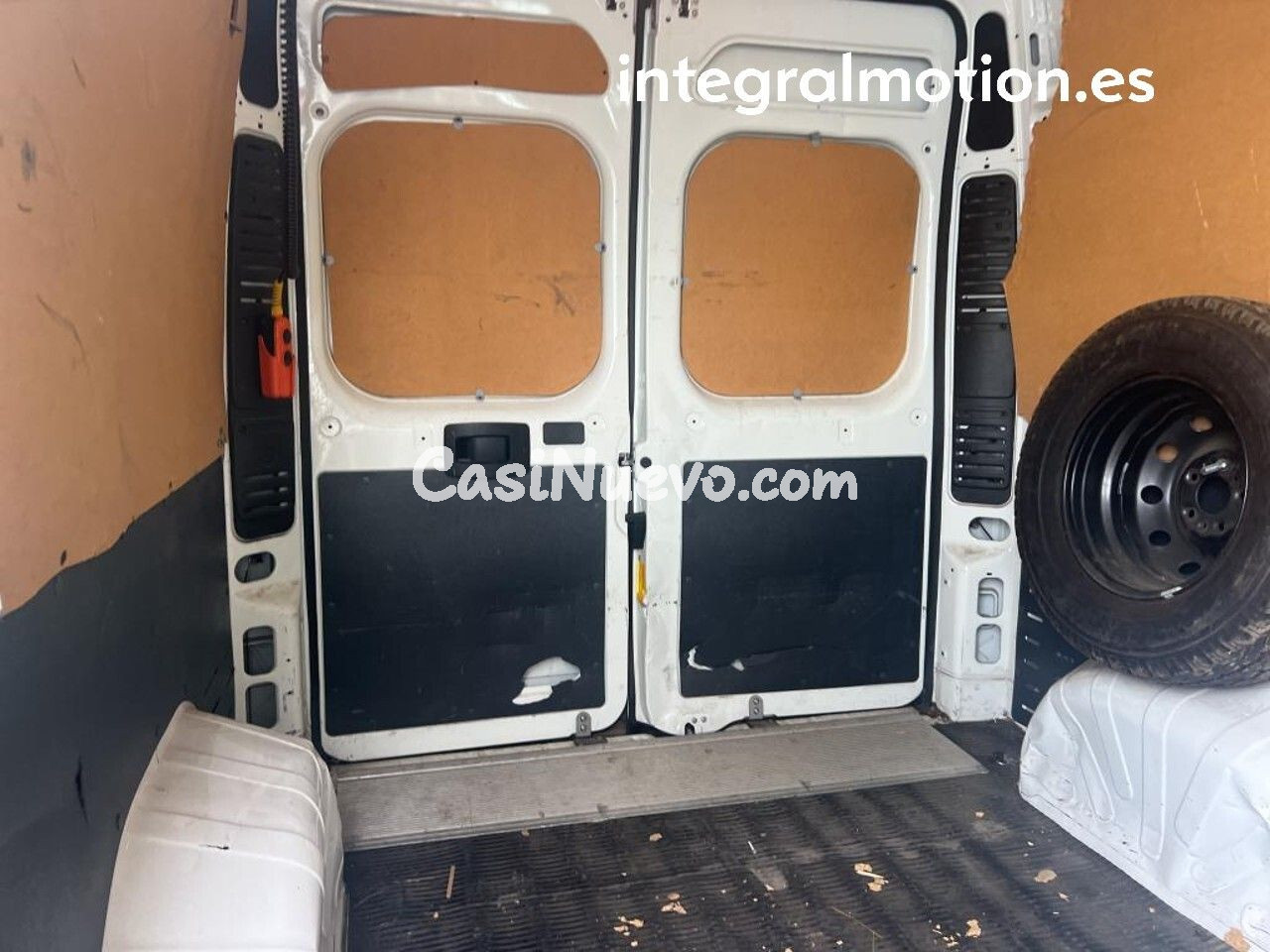 Peugeot Boxer 335 L2H2 BlueHDi 96KW (130CV) furgón - foto 8