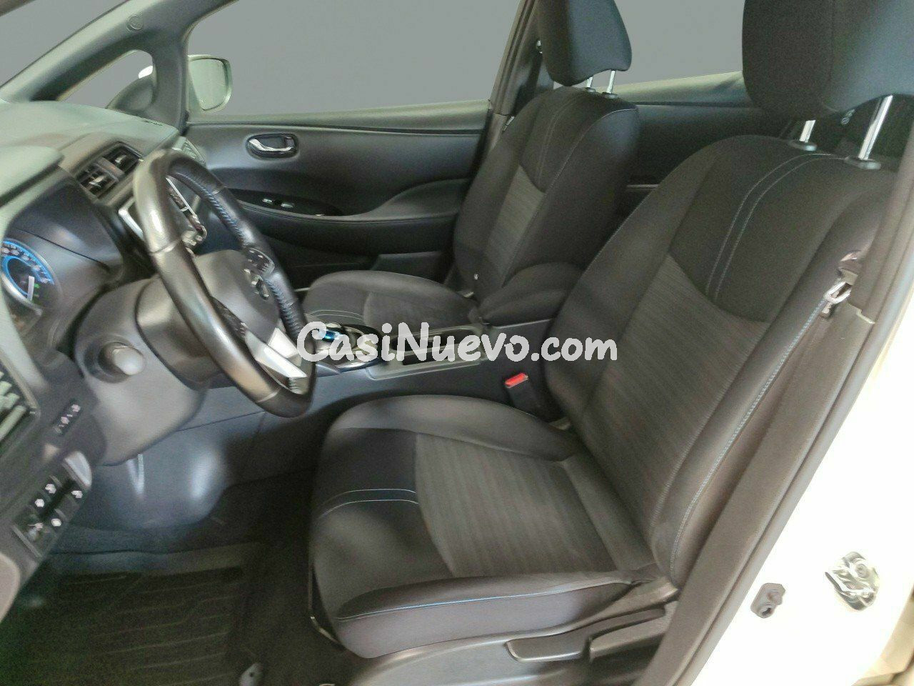 Nissan Leaf 40kWh Acenta - foto 9