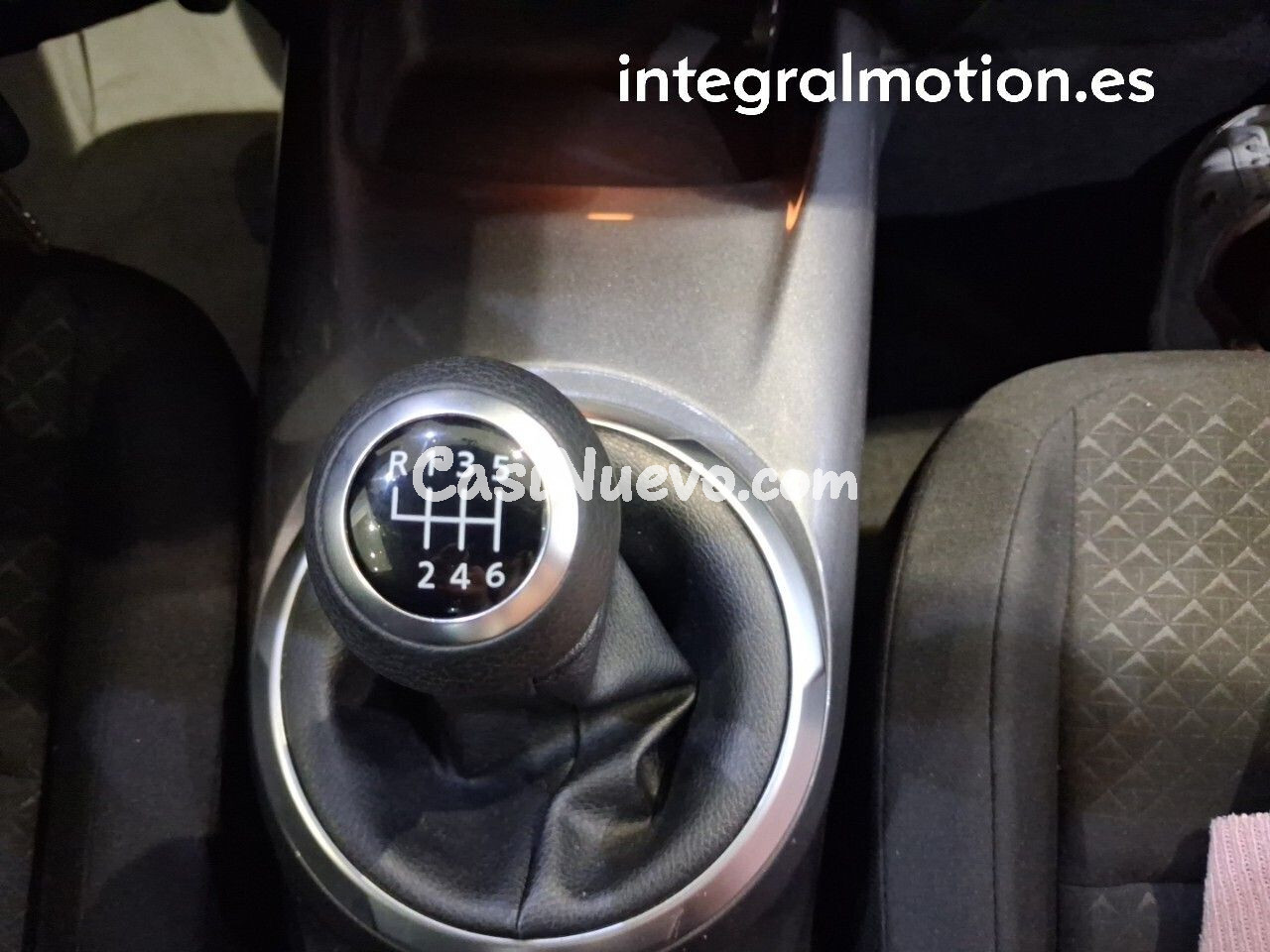 Nissan Juke DIG-T 84 kW (114 CV) 6M/T N-Connecta - foto 18