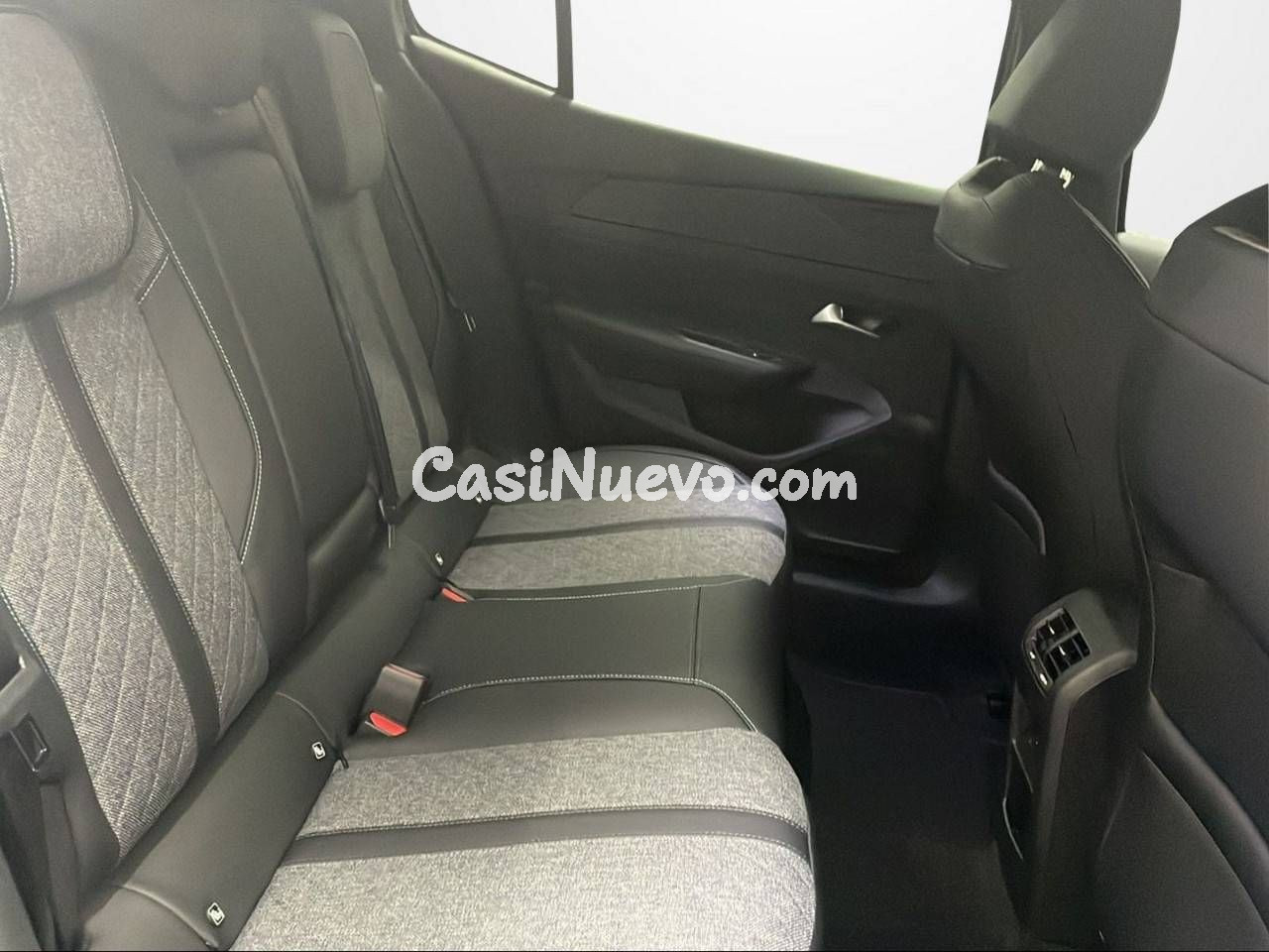 Peugeot 408 408  Puretech 130 EAT8 Allure - foto 18