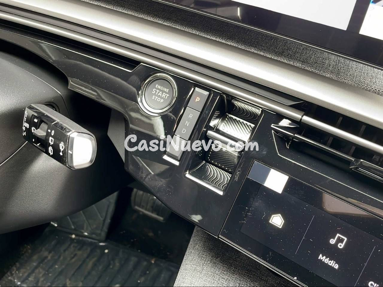 Peugeot 5008 1.2 100KW  eDCS6 Allure - foto 18