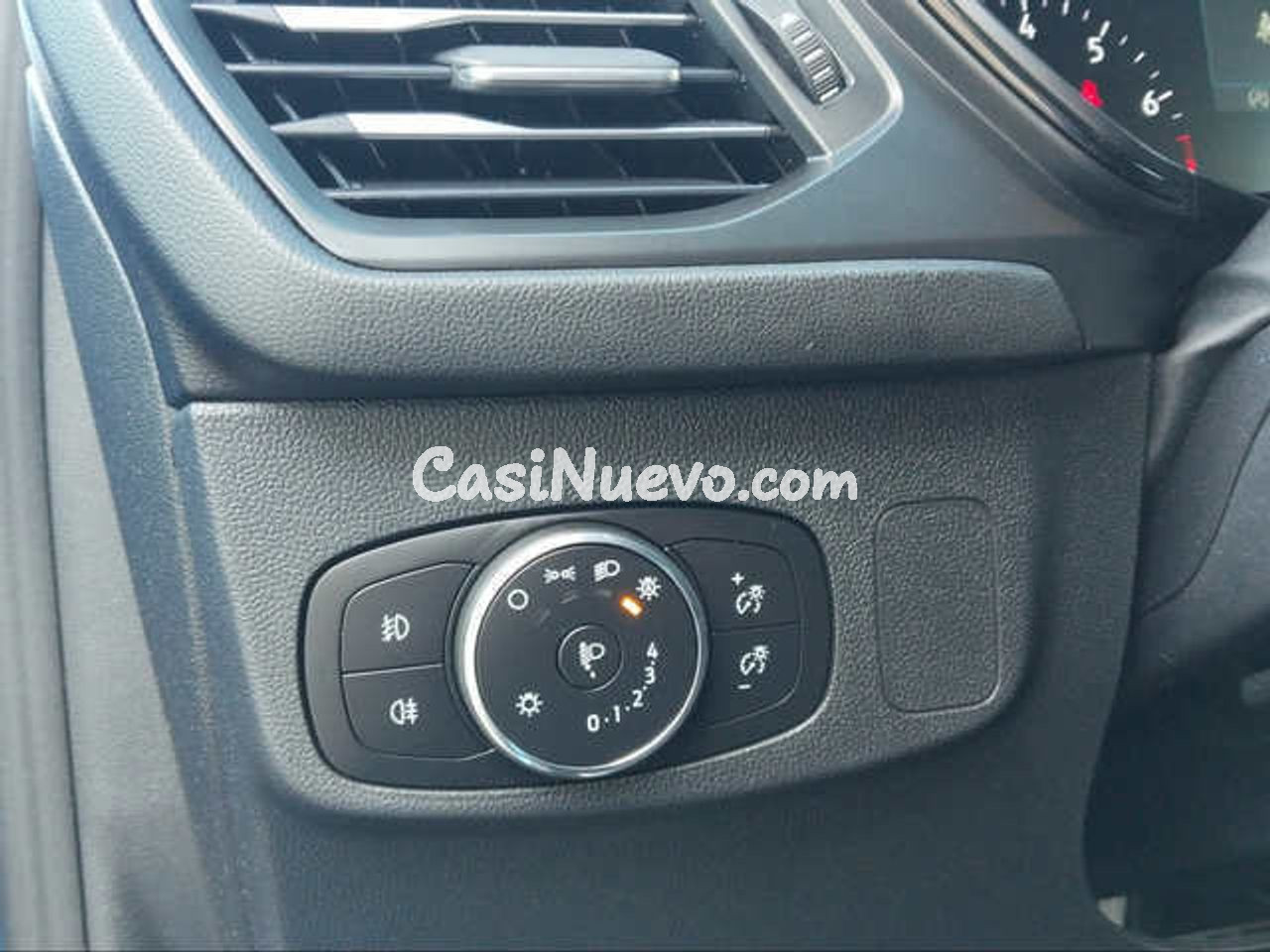 Ford Focus 1.0 Ecoboost MHEV ST-Line 92 kW (125 CV) - foto 24