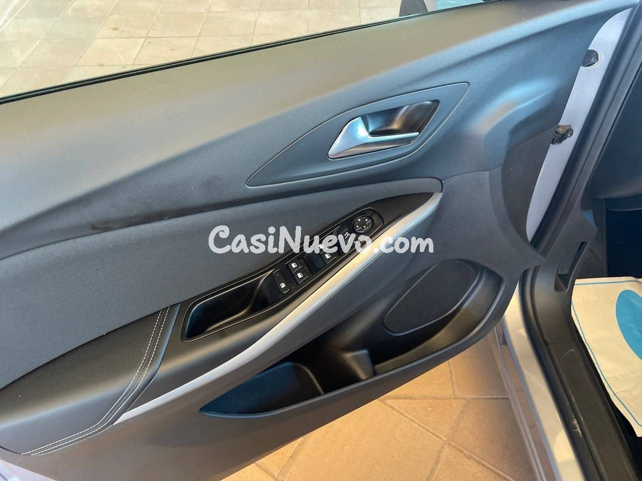 Opel Grandland X 1.6 CDTi Selective - foto 12
