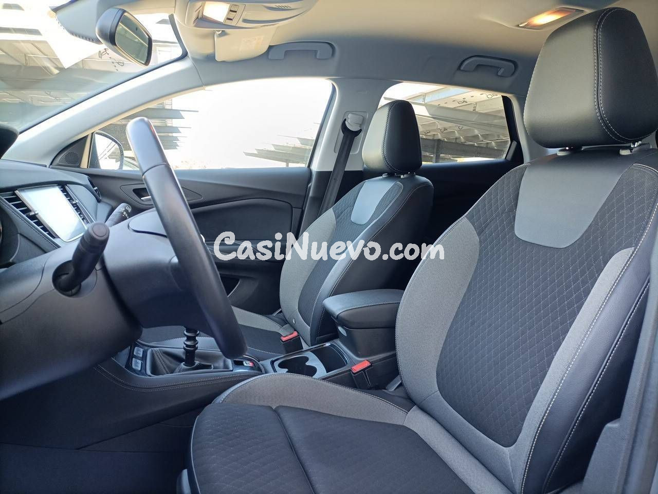 Opel Grandland X 1.2 Turbo Design & Tech - foto 9