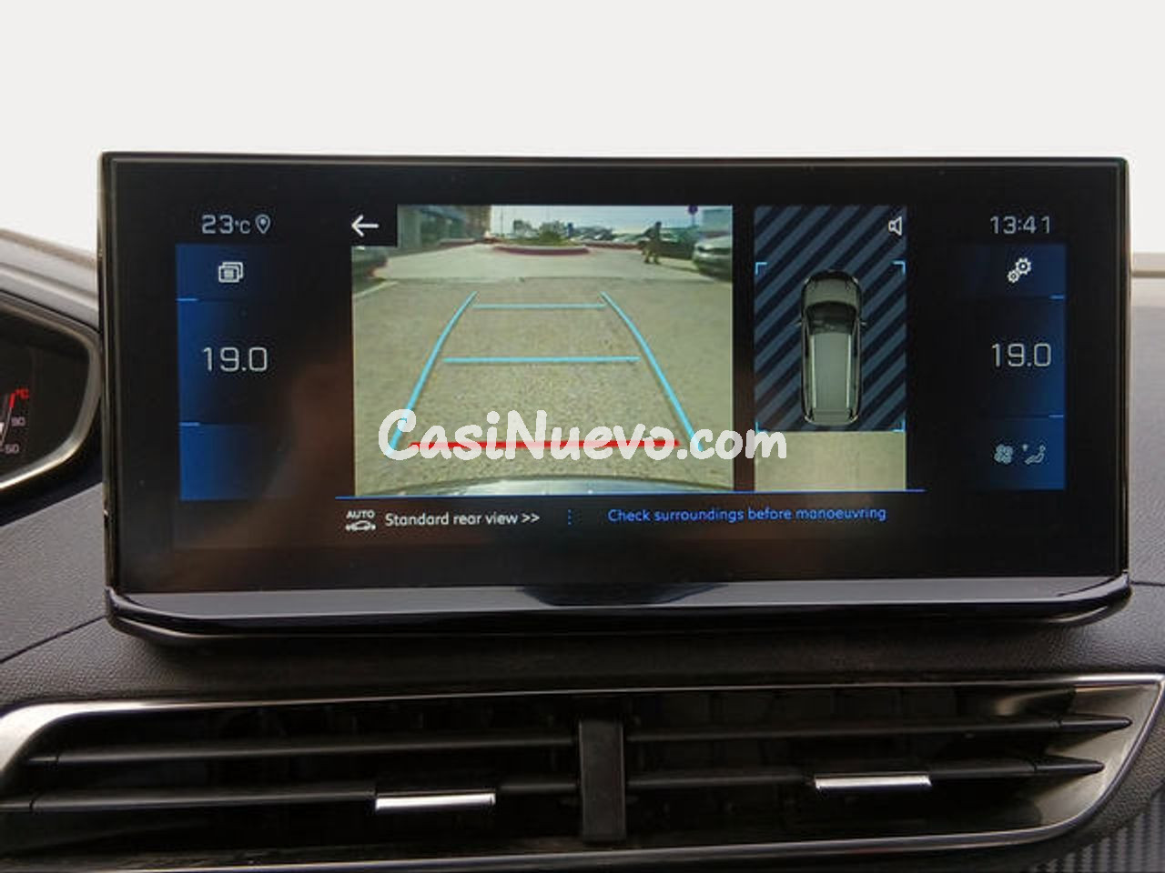 Peugeot 5008 Hybrid 1.2 Allure Pack eDCS6 100 kW (136 CV) - foto 18