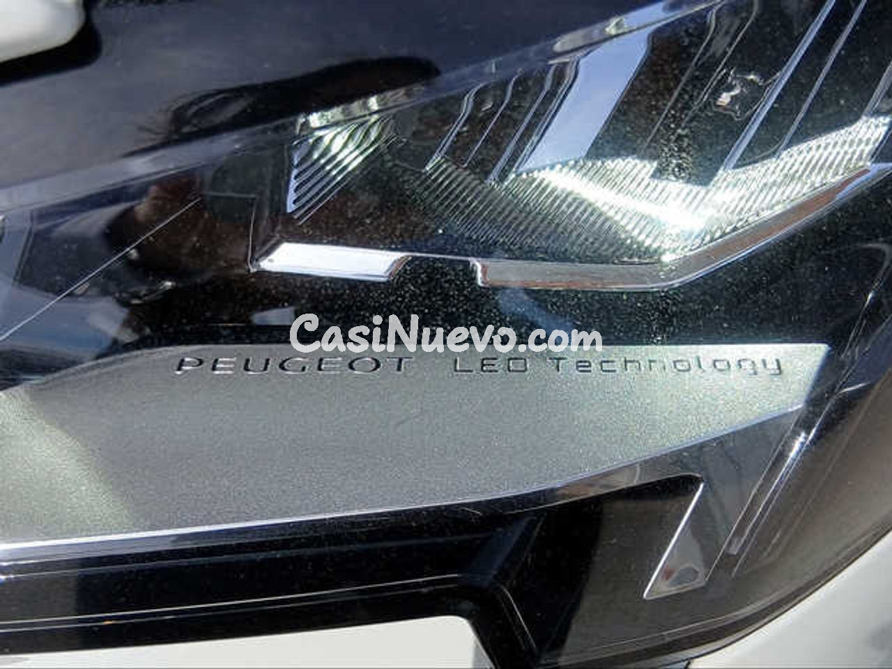 Peugeot 5008 Hybrid 1.2 Allure Pack eDCS6 100 kW (136 CV) - foto 28