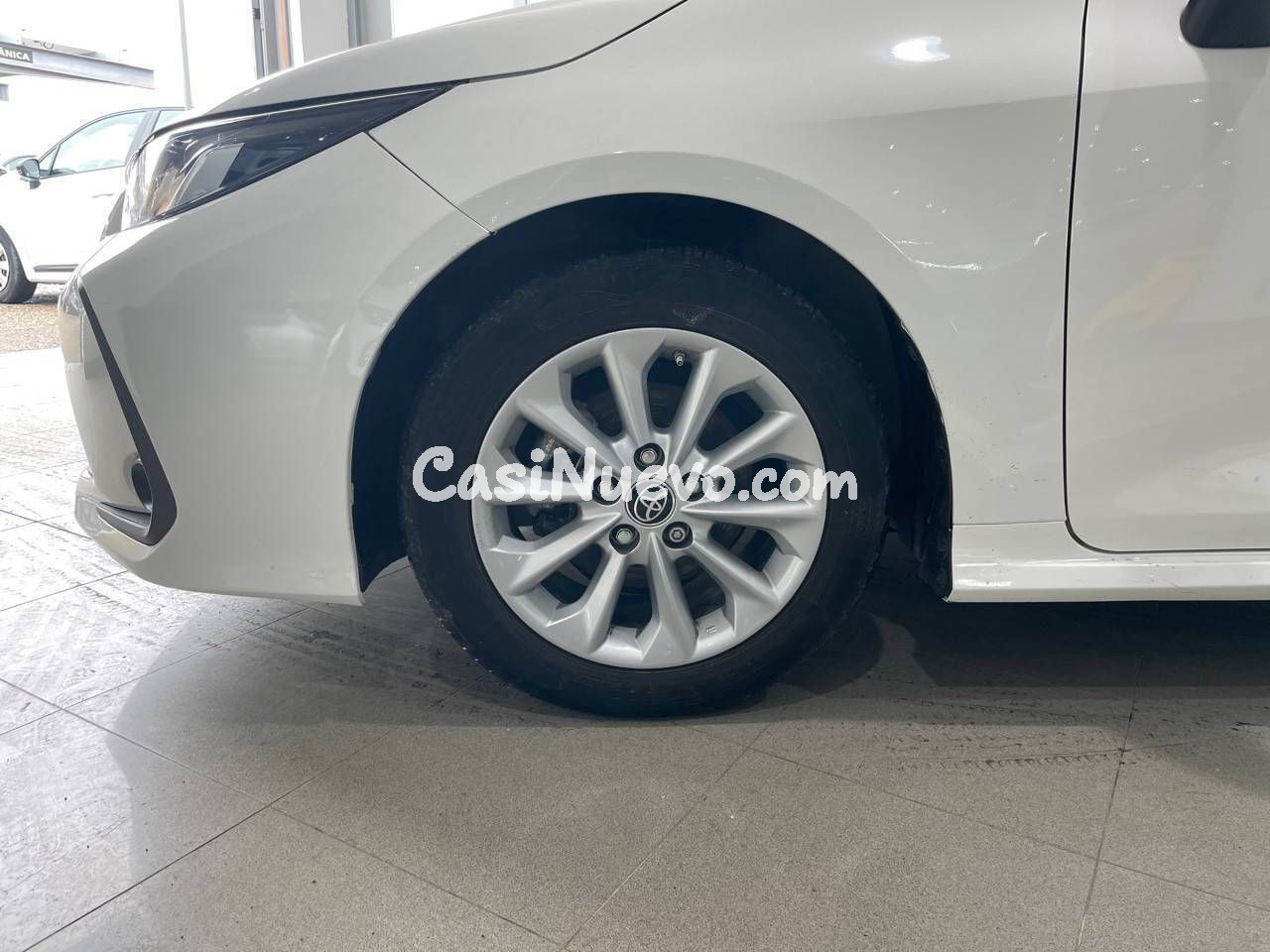 Toyota Corolla 1.6 VVT-i Sol - foto 11