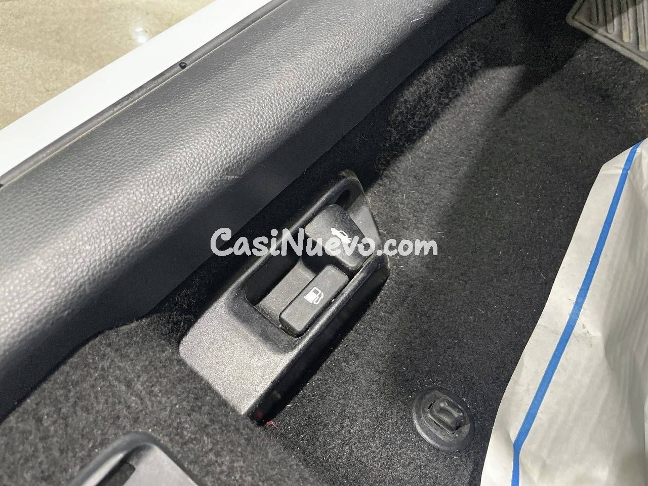 Toyota Corolla 1.6 VVT-i Sol - foto 17