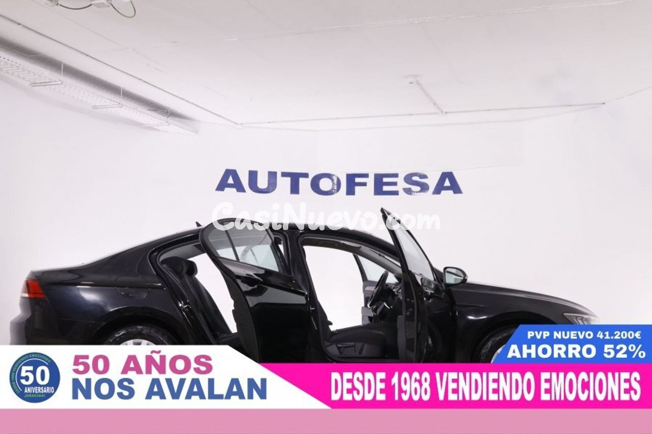 Volkswagen Passat 2.0 Tdi 150cv - foto 9