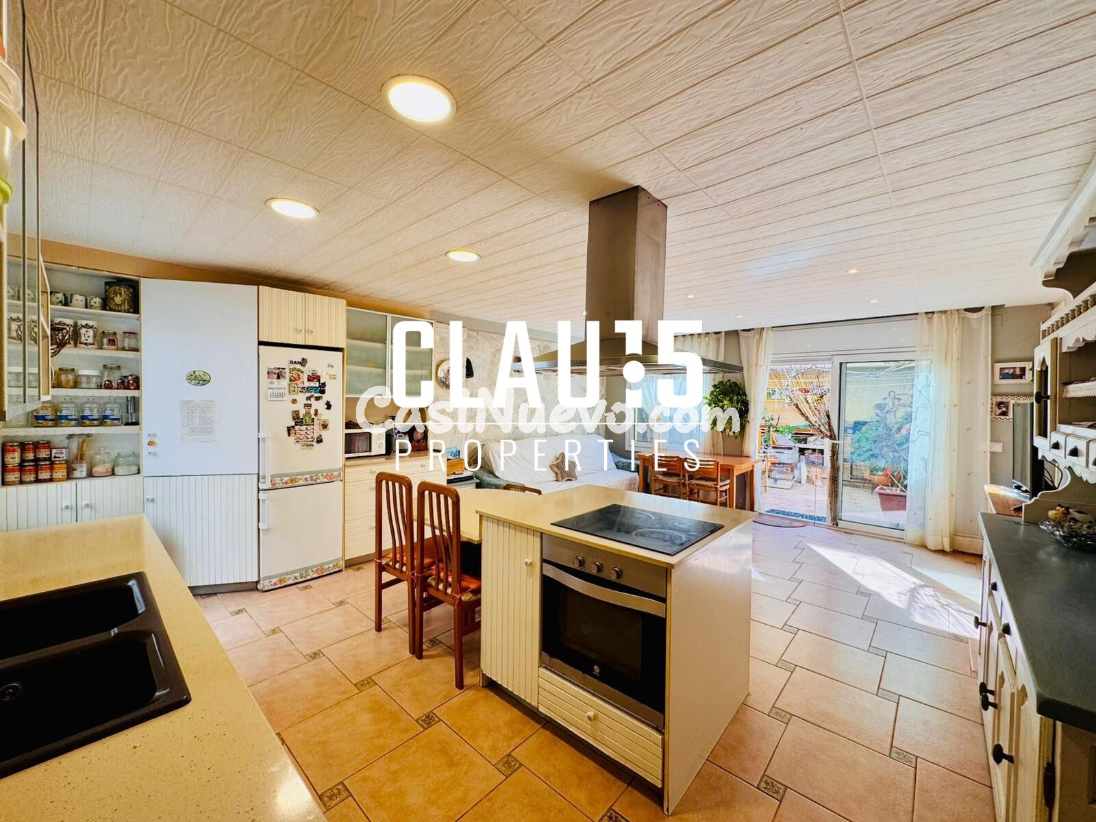 Casa de pueblo en venta en pleno centro de Canet de Mar con  - foto 6