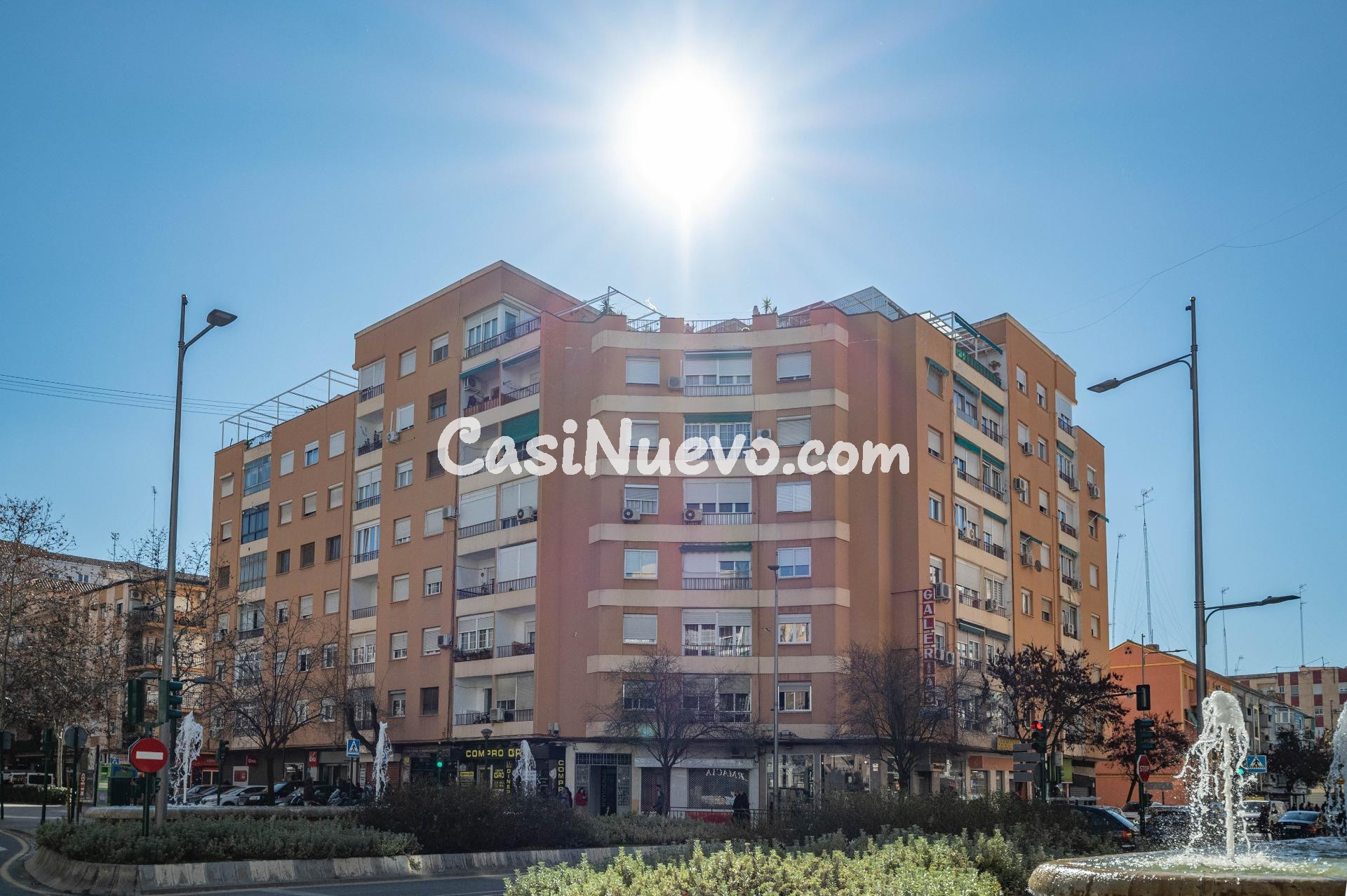 Piso luminoso en Avenida Don Bosco – Zaidín (Granada) - foto 6