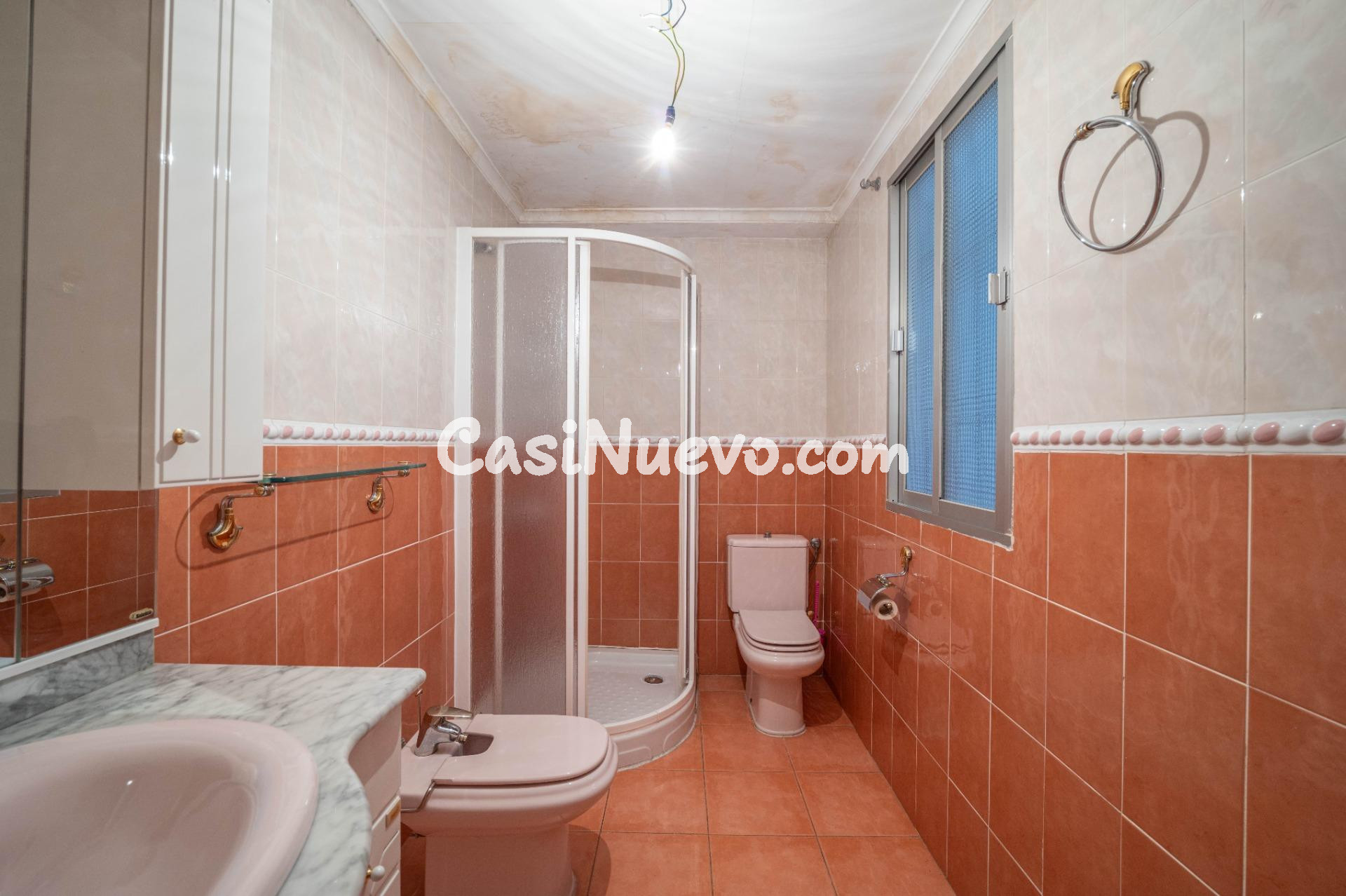 Piso luminoso en Avenida Don Bosco – Zaidín (Granada) - foto 16