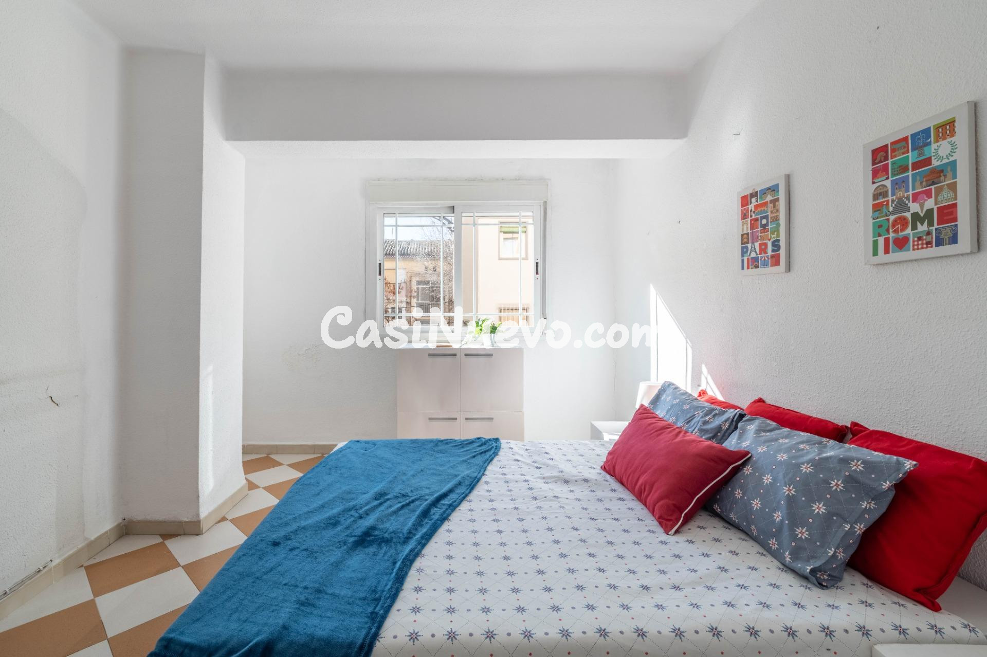 Piso luminoso en Avenida Don Bosco – Zaidín (Granada) - foto 19