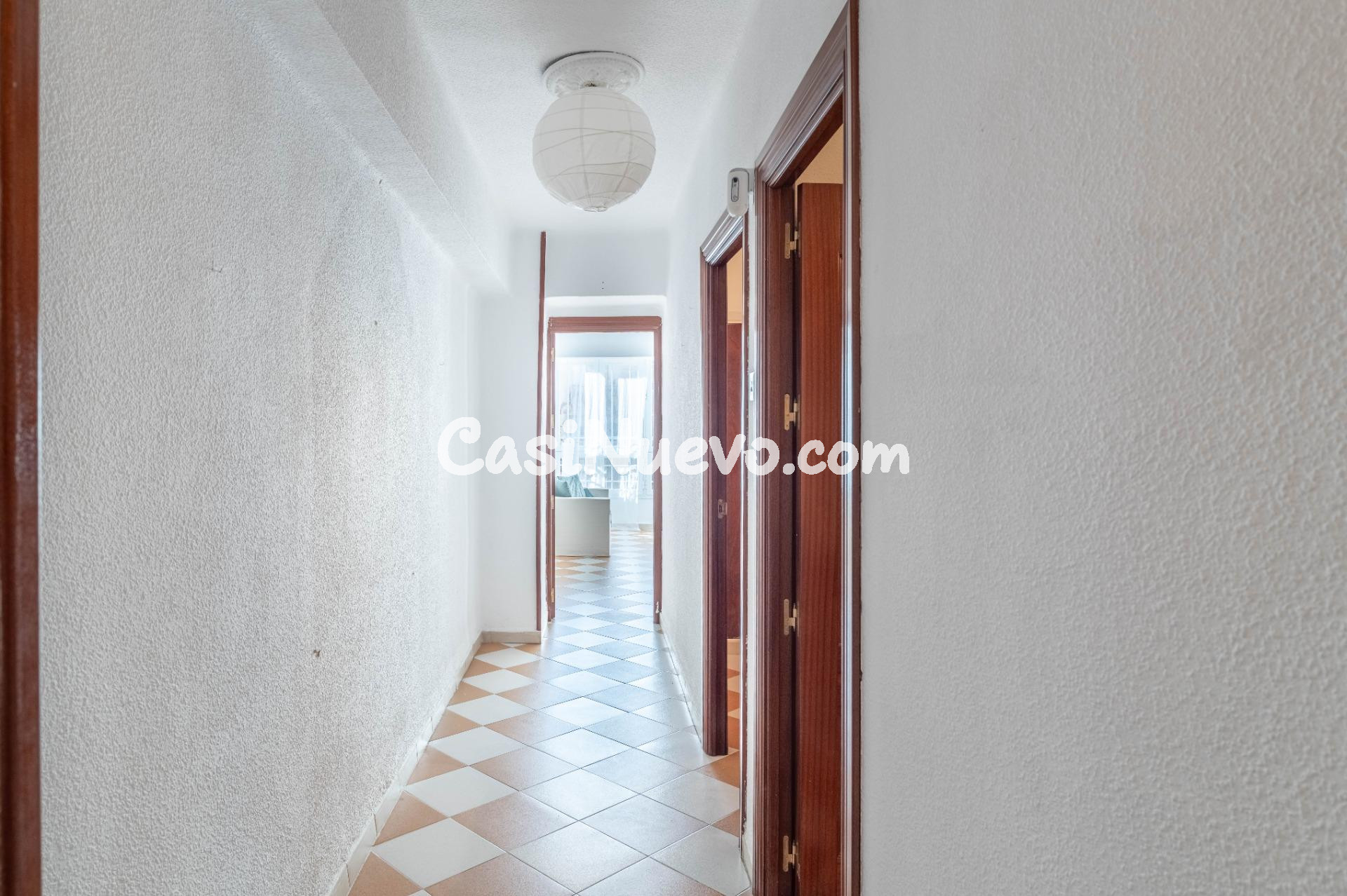 Piso luminoso en Avenida Don Bosco – Zaidín (Granada) - foto 21