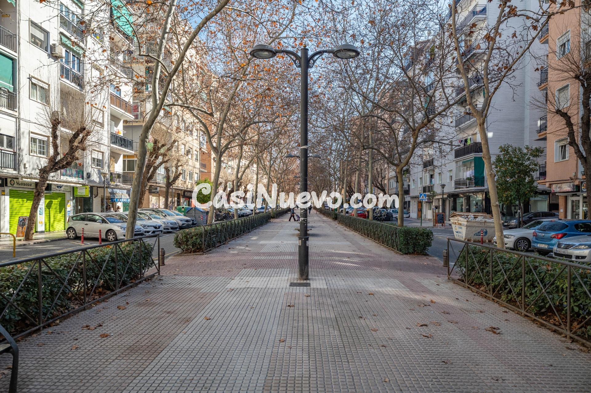 Piso luminoso en Avenida Don Bosco – Zaidín (Granada) - foto 31