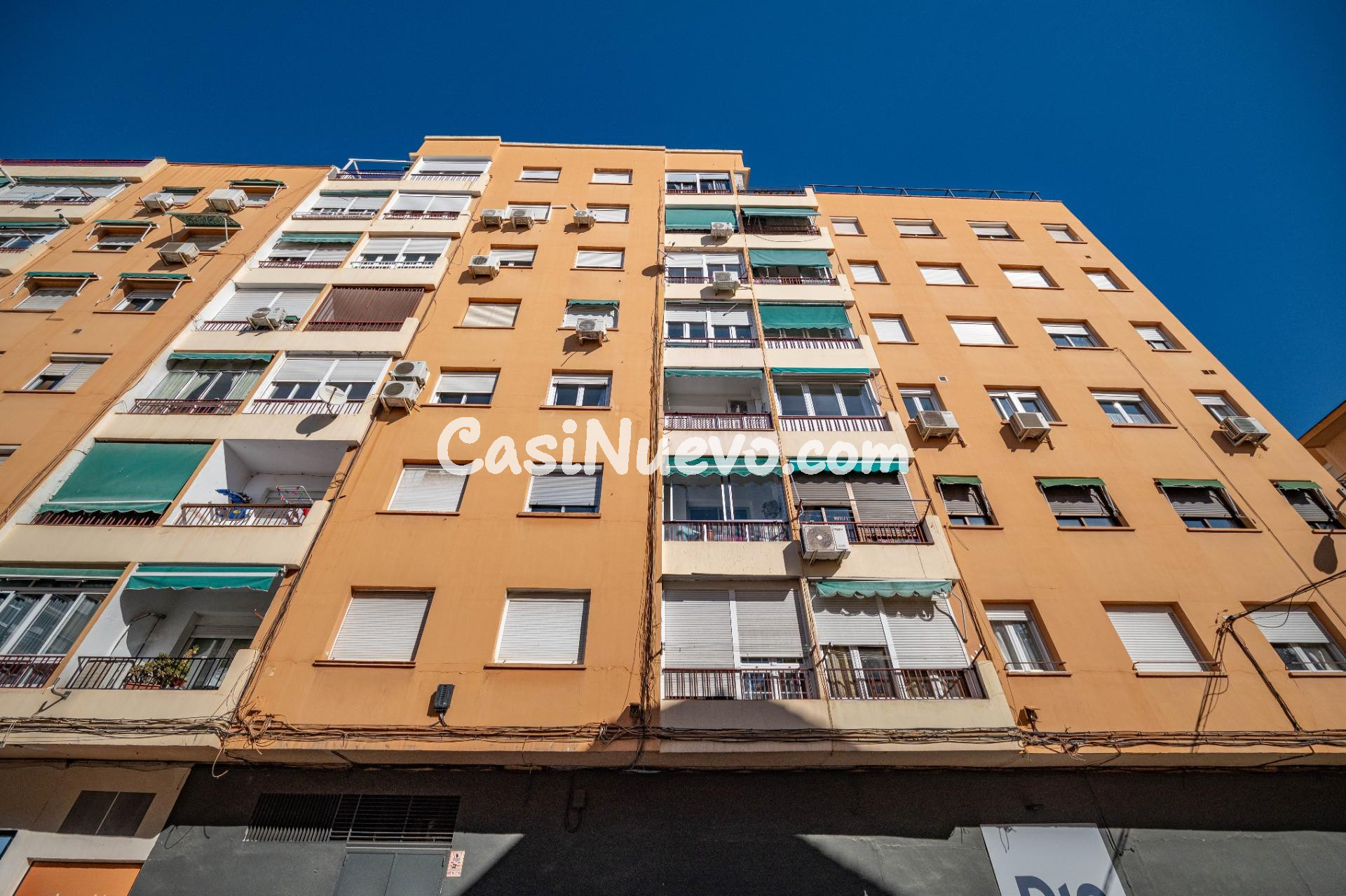 Piso luminoso en Avenida Don Bosco – Zaidín (Granada) - foto 36