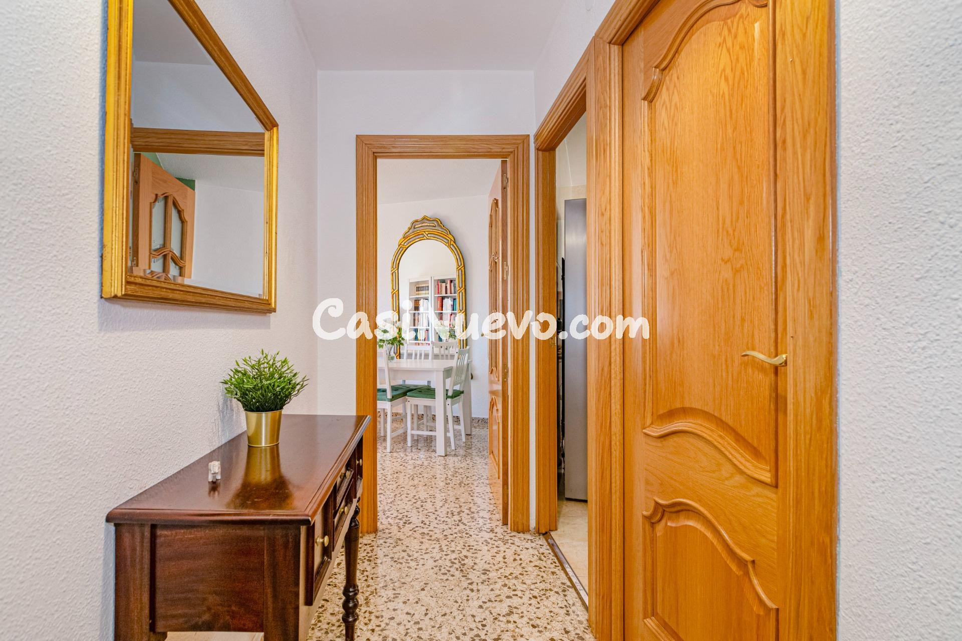 Estupendo piso de 3 dormitorios en Maracena - foto 21