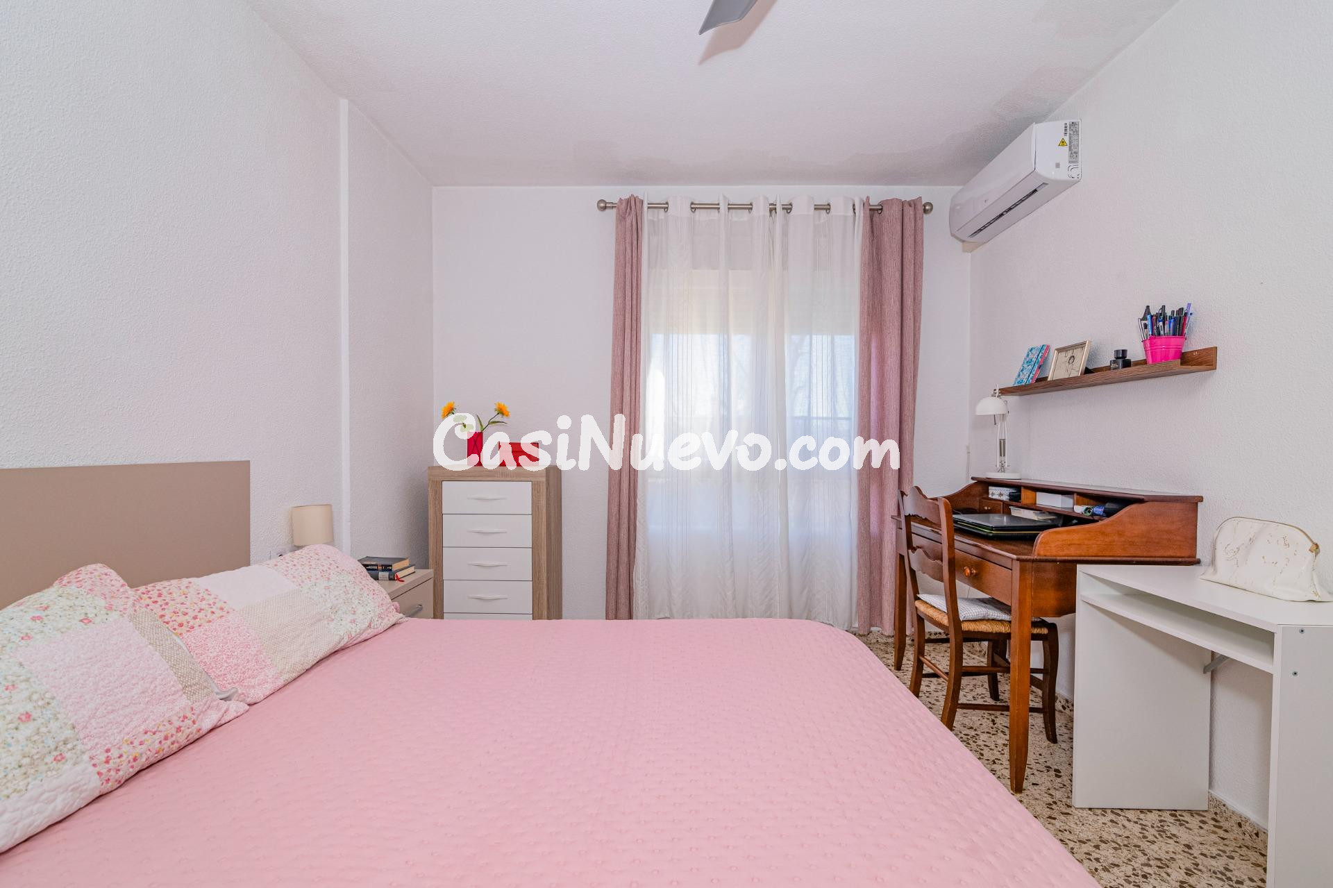 Estupendo piso de 3 dormitorios en Maracena - foto 23