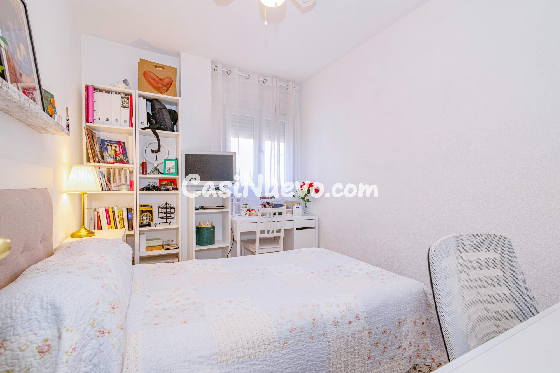 Estupendo piso de 3 dormitorios en Maracena - foto 28