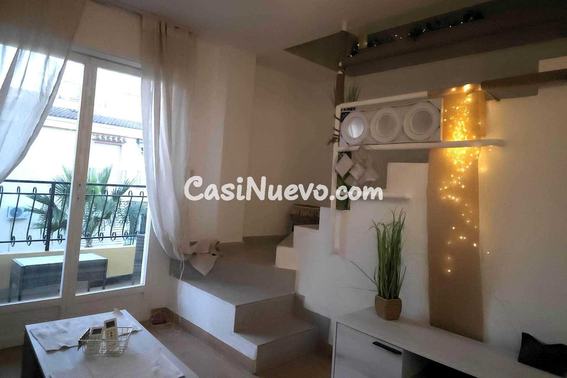 Ático recién reformado (2.ª planta, aprox. 48 m2 + 30 m2 de  - foto 31