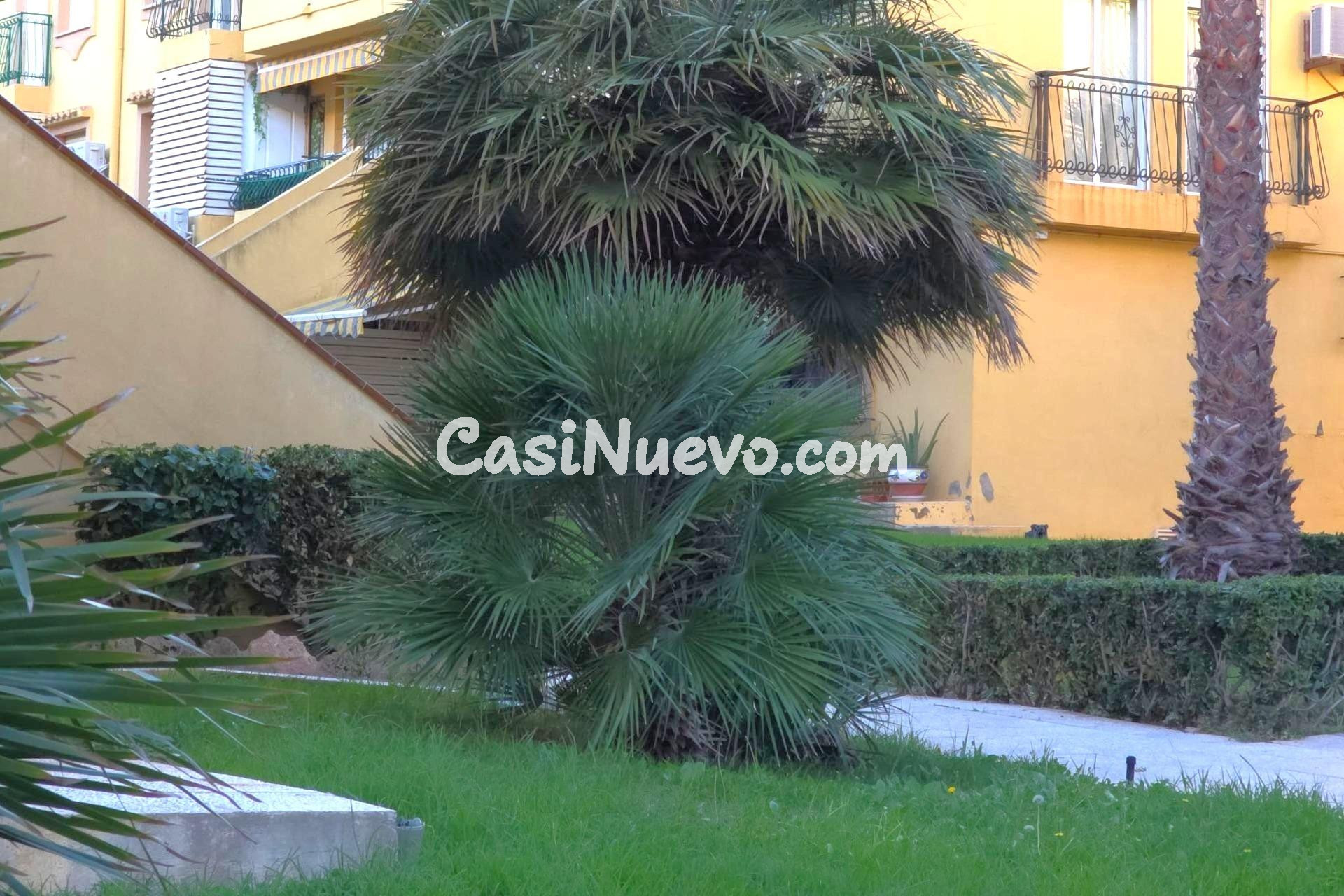 Ático recién reformado (2.ª planta, aprox. 48 m2 + 30 m2 de  - foto 39