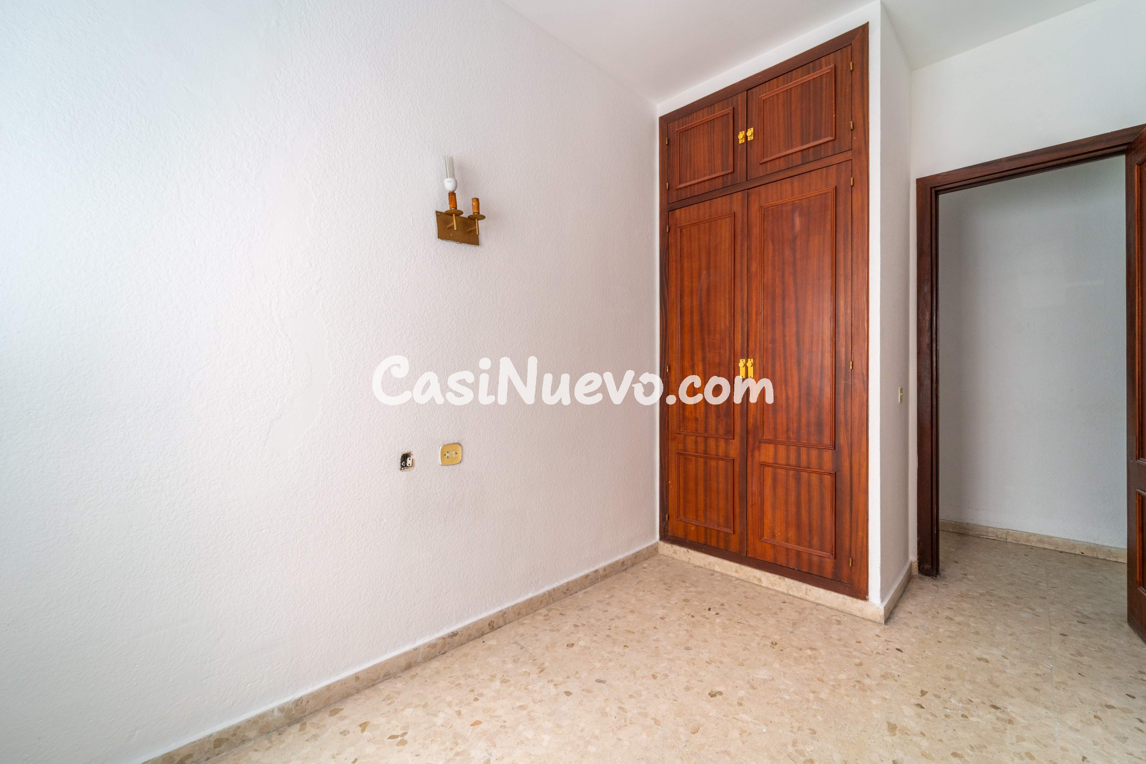 venta de piso en el centro de fuengirola - foto 8