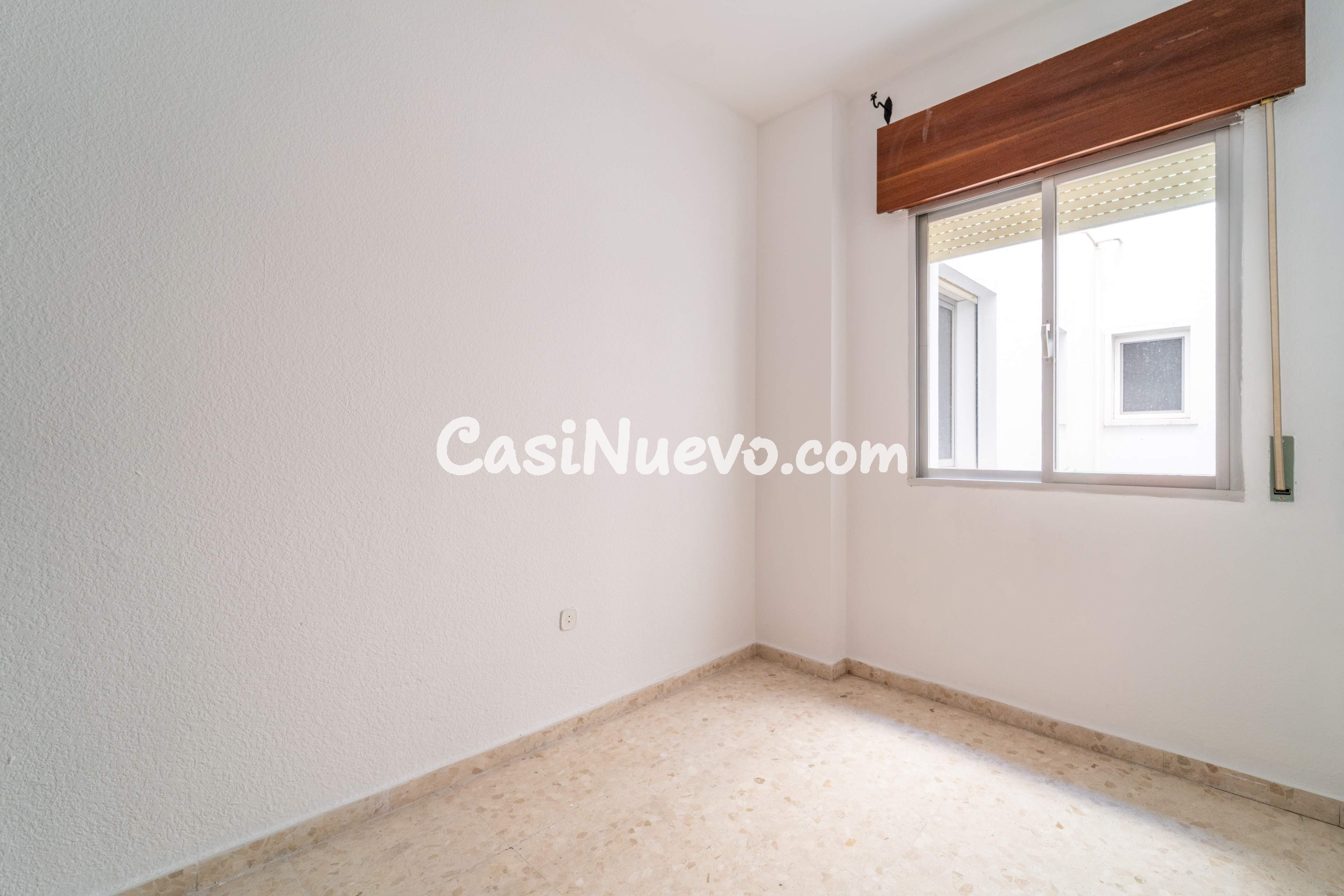 venta de piso en el centro de fuengirola - foto 9