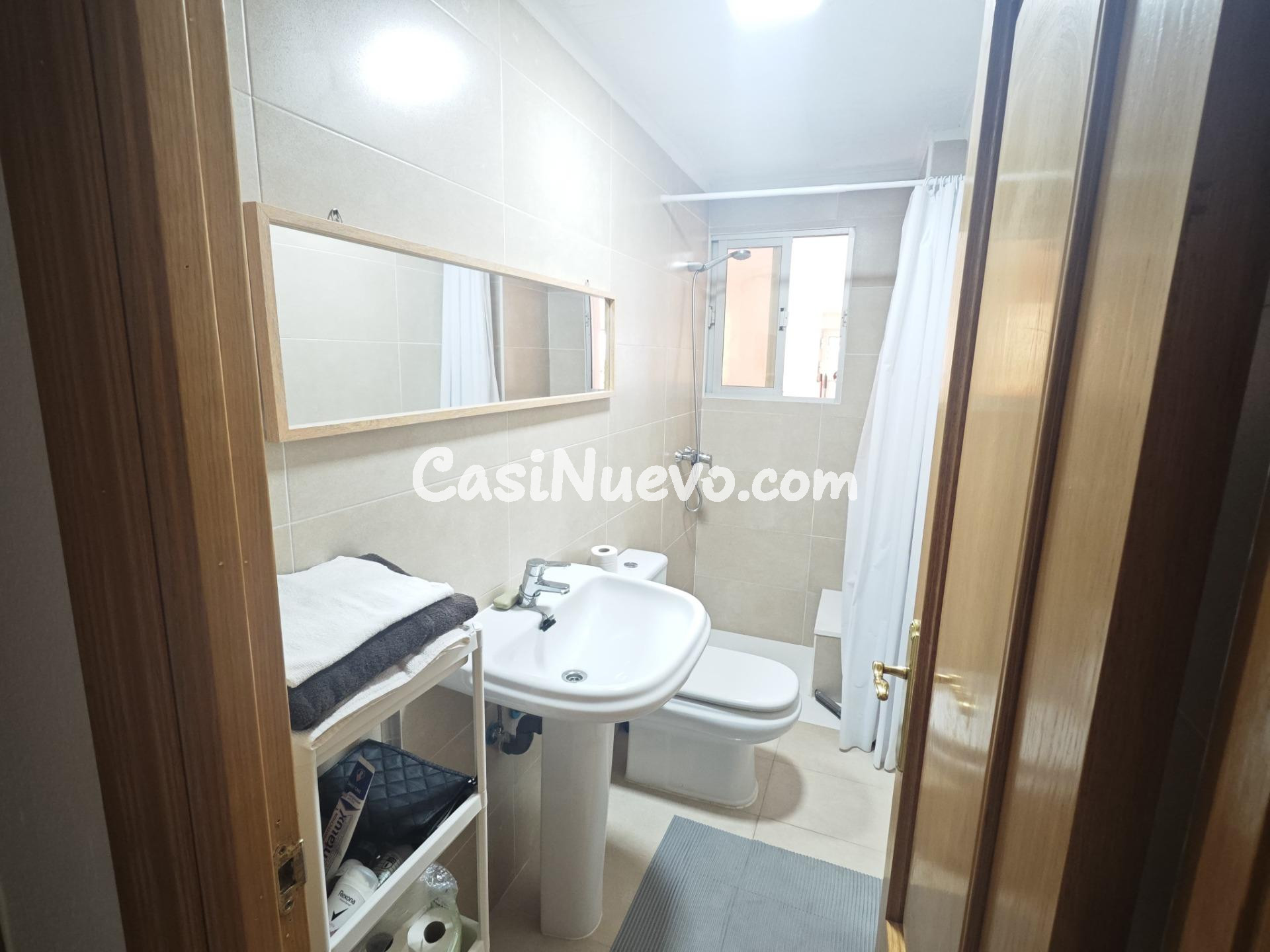 BUNGALOW BAJO DE 2 HAB EN EL CENTRO DE TORREVIEJA - foto 11