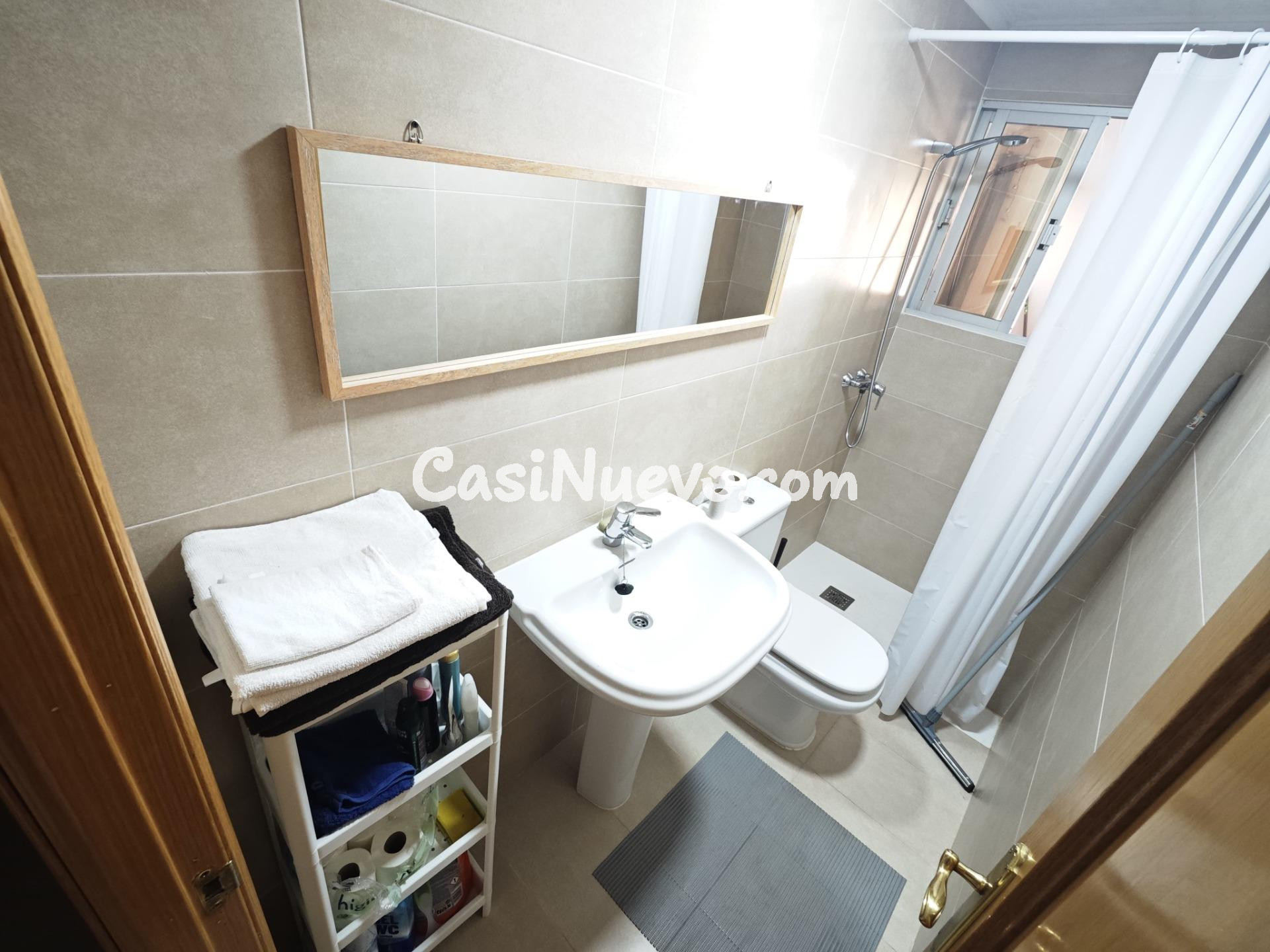 BUNGALOW BAJO DE 2 HAB EN EL CENTRO DE TORREVIEJA - foto 12