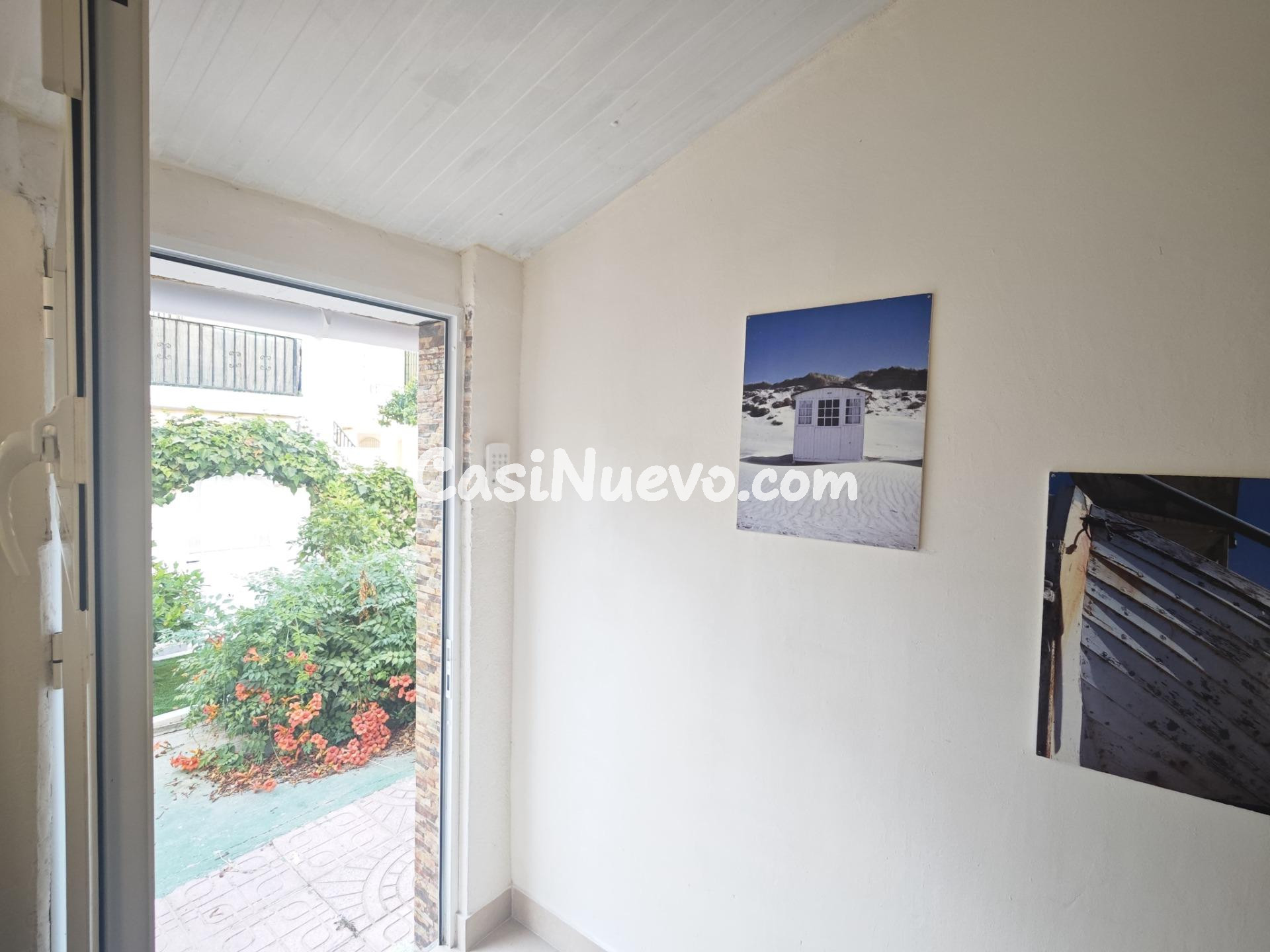 BUNGALOW BAJO DE 2 HAB EN EL CENTRO DE TORREVIEJA - foto 24