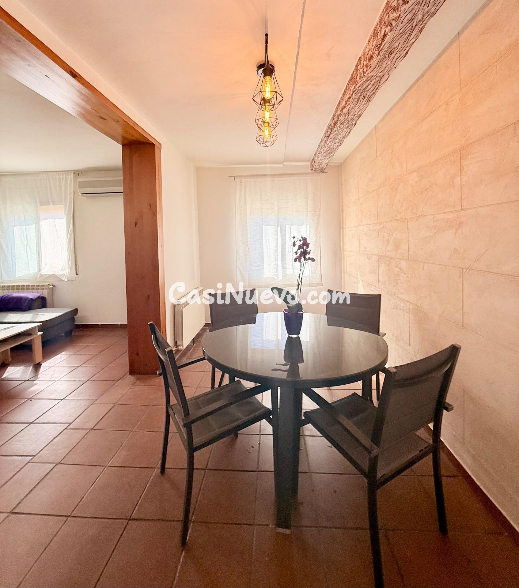 ¡Descubre tu Casa Ideal en Canyelles con Piscina y Amplio Ja - foto 9