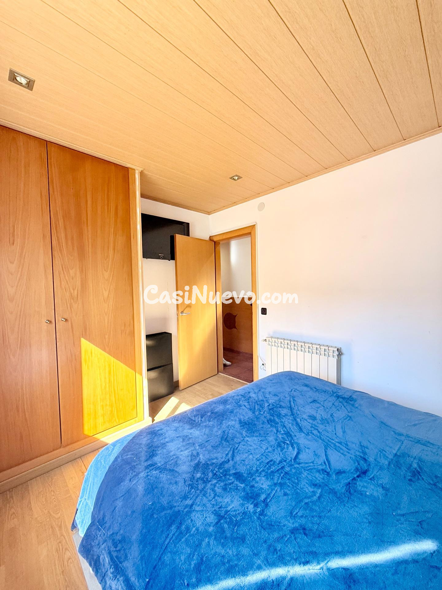 ¡Descubre tu Casa Ideal en Canyelles con Piscina y Amplio Ja - foto 18