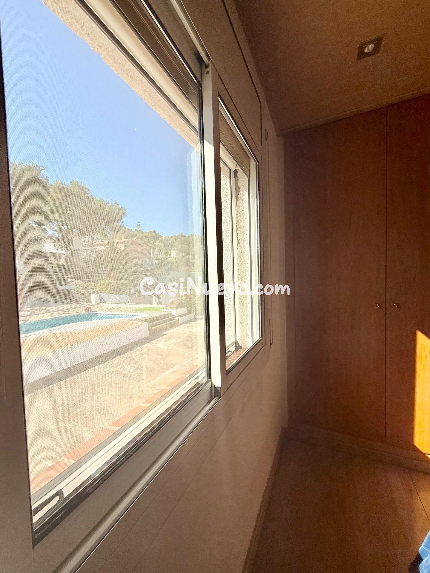 ¡Descubre tu Casa Ideal en Canyelles con Piscina y Amplio Ja - foto 19